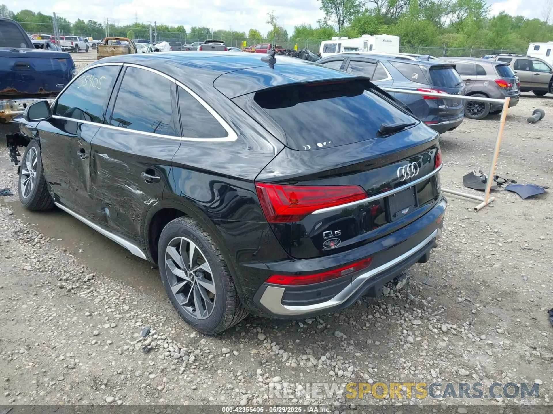 3 Photograph of a damaged car WA15AAFY9N2116891 AUDI Q5 SPORTBACK 2022