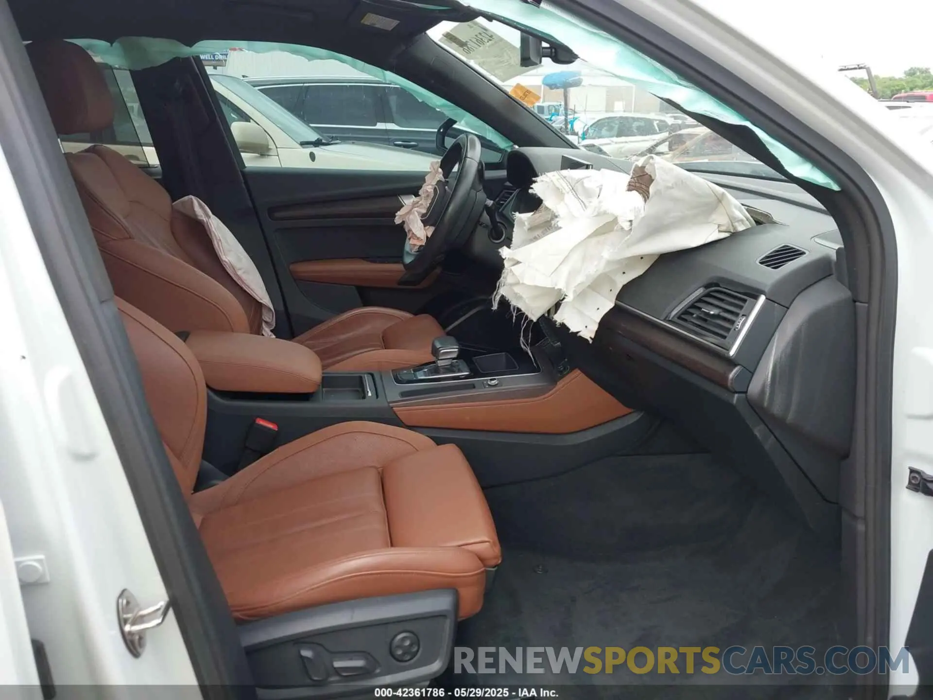 5 Photograph of a damaged car WA16AAFY9N2042876 AUDI Q5 SPORTBACK 2022