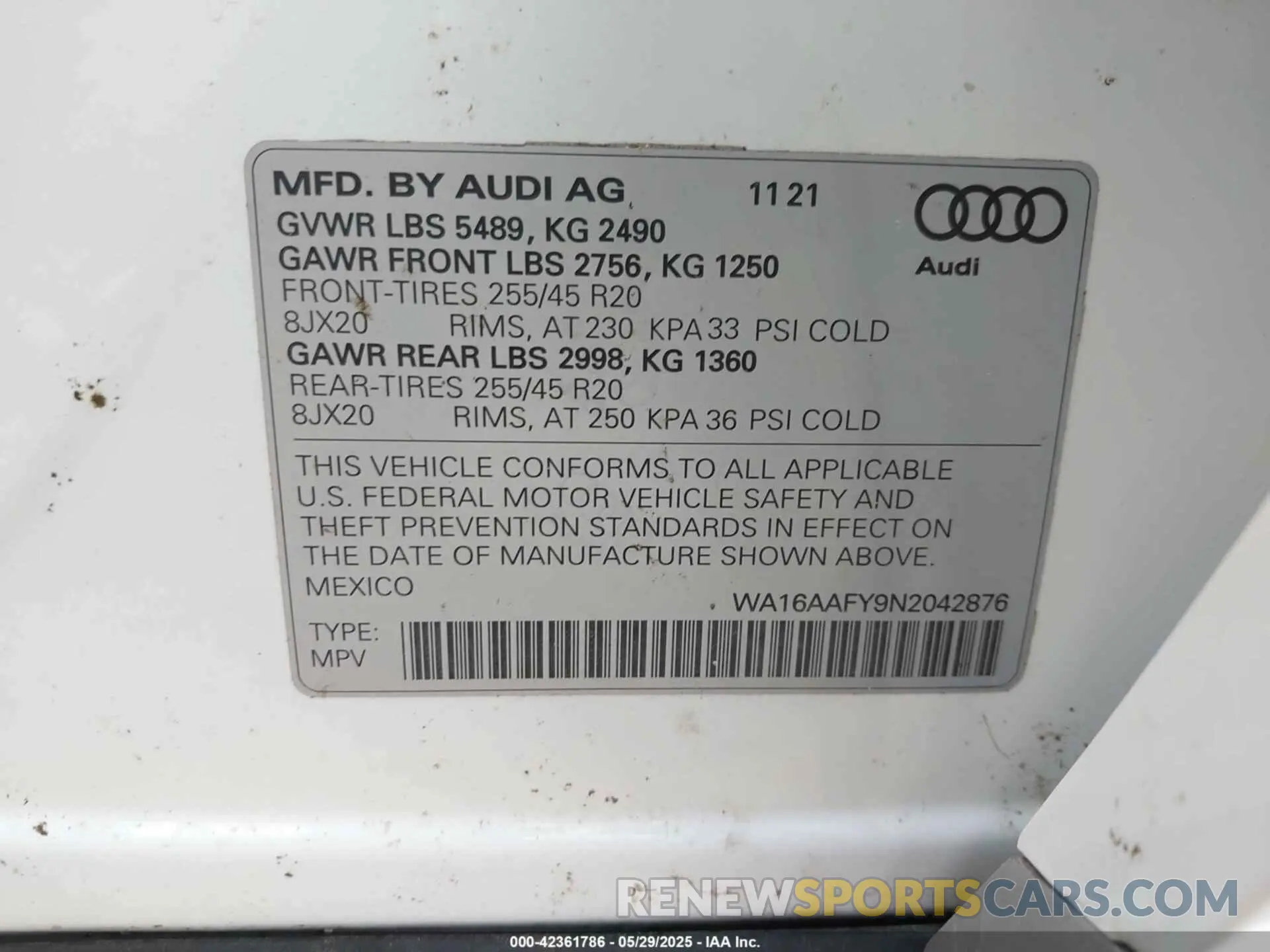 9 Photograph of a damaged car WA16AAFY9N2042876 AUDI Q5 SPORTBACK 2022