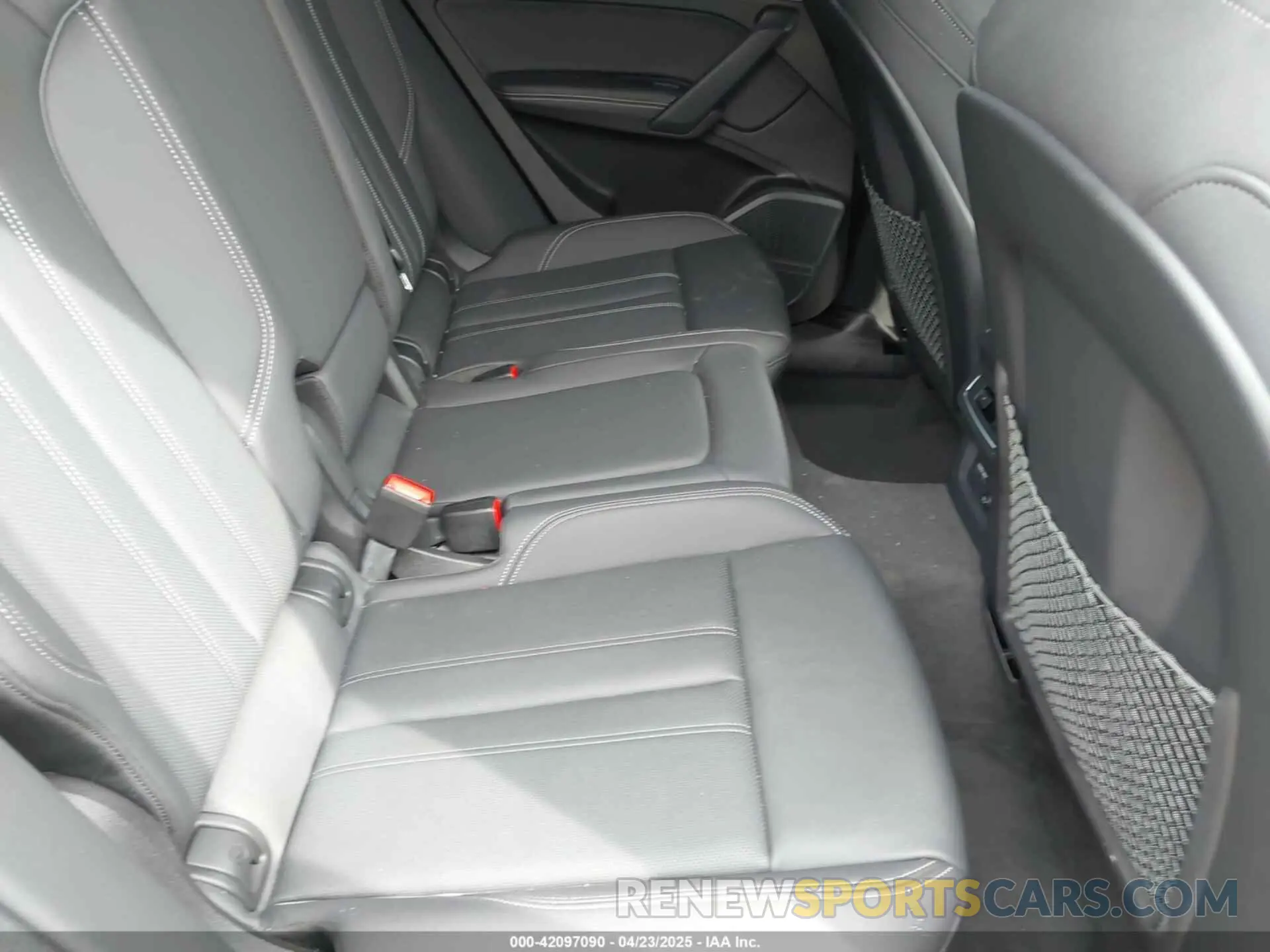 8 Photograph of a damaged car WA15AAFY1P2184394 AUDI Q5 SPORTBACK 2023