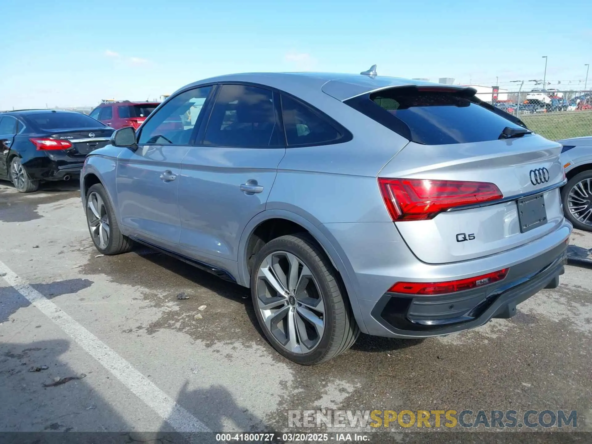 3 Photograph of a damaged car WA15AAFY3P2059381 AUDI Q5 SPORTBACK 2023