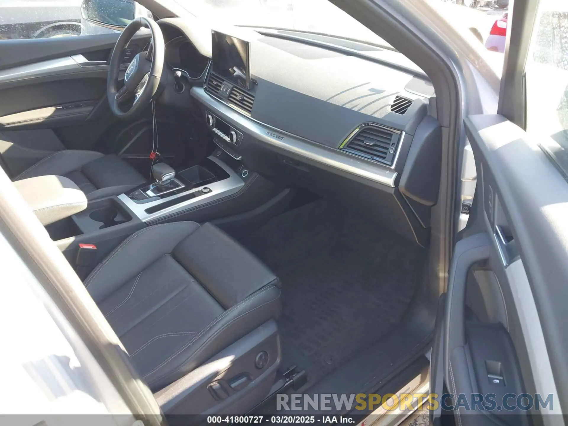 5 Photograph of a damaged car WA15AAFY3P2059381 AUDI Q5 SPORTBACK 2023