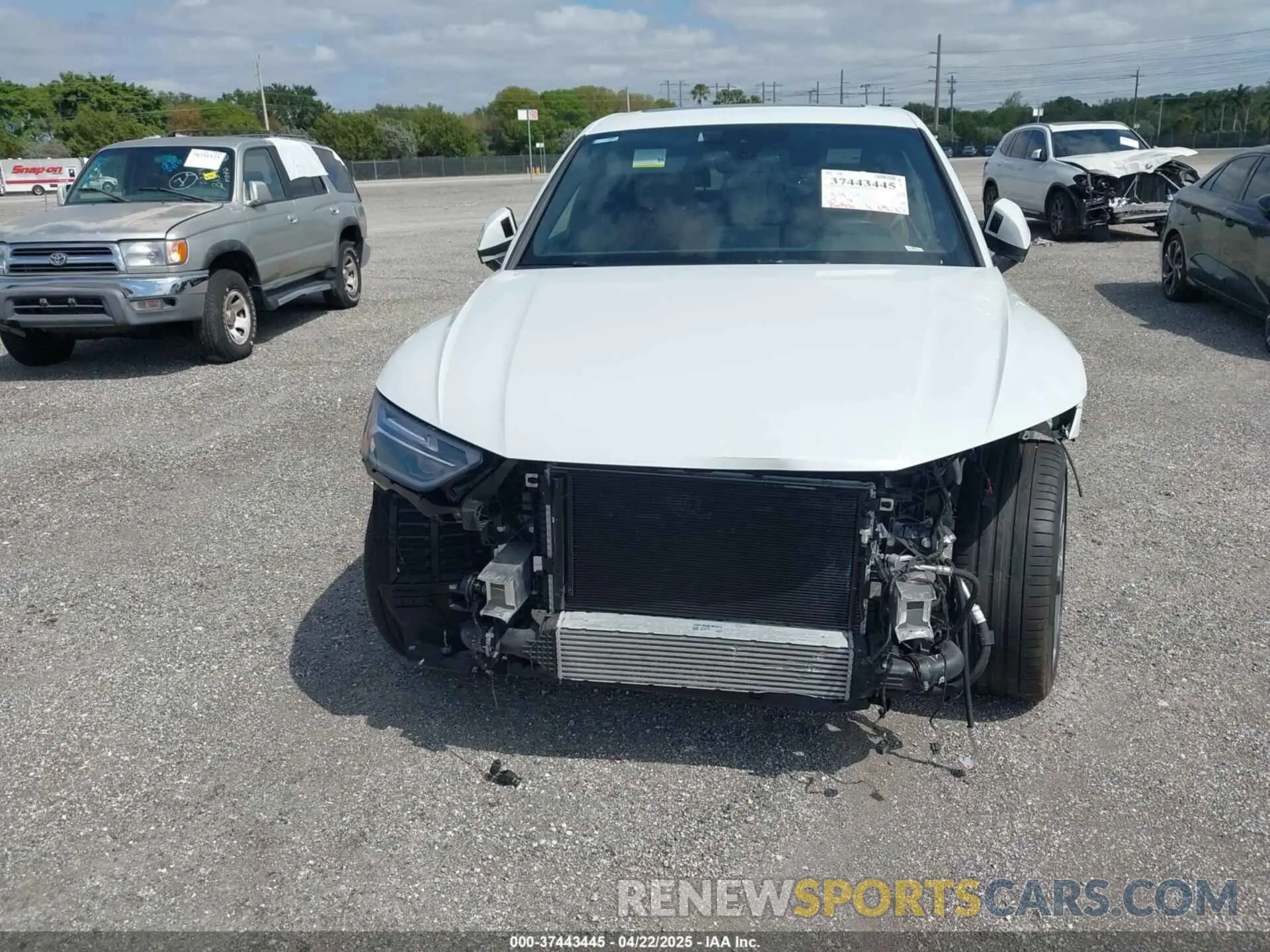 12 Photograph of a damaged car WA15AAFY7P2034449 AUDI Q5 SPORTBACK 2023