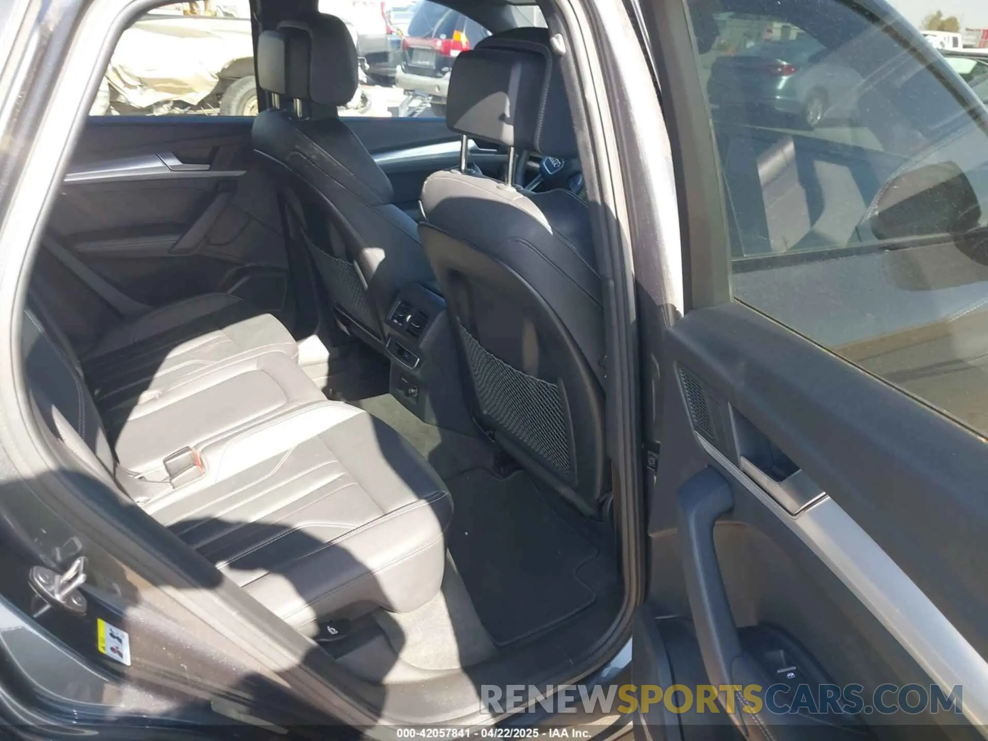 8 Photograph of a damaged car WA15AAFY7P2074384 AUDI Q5 SPORTBACK 2023
