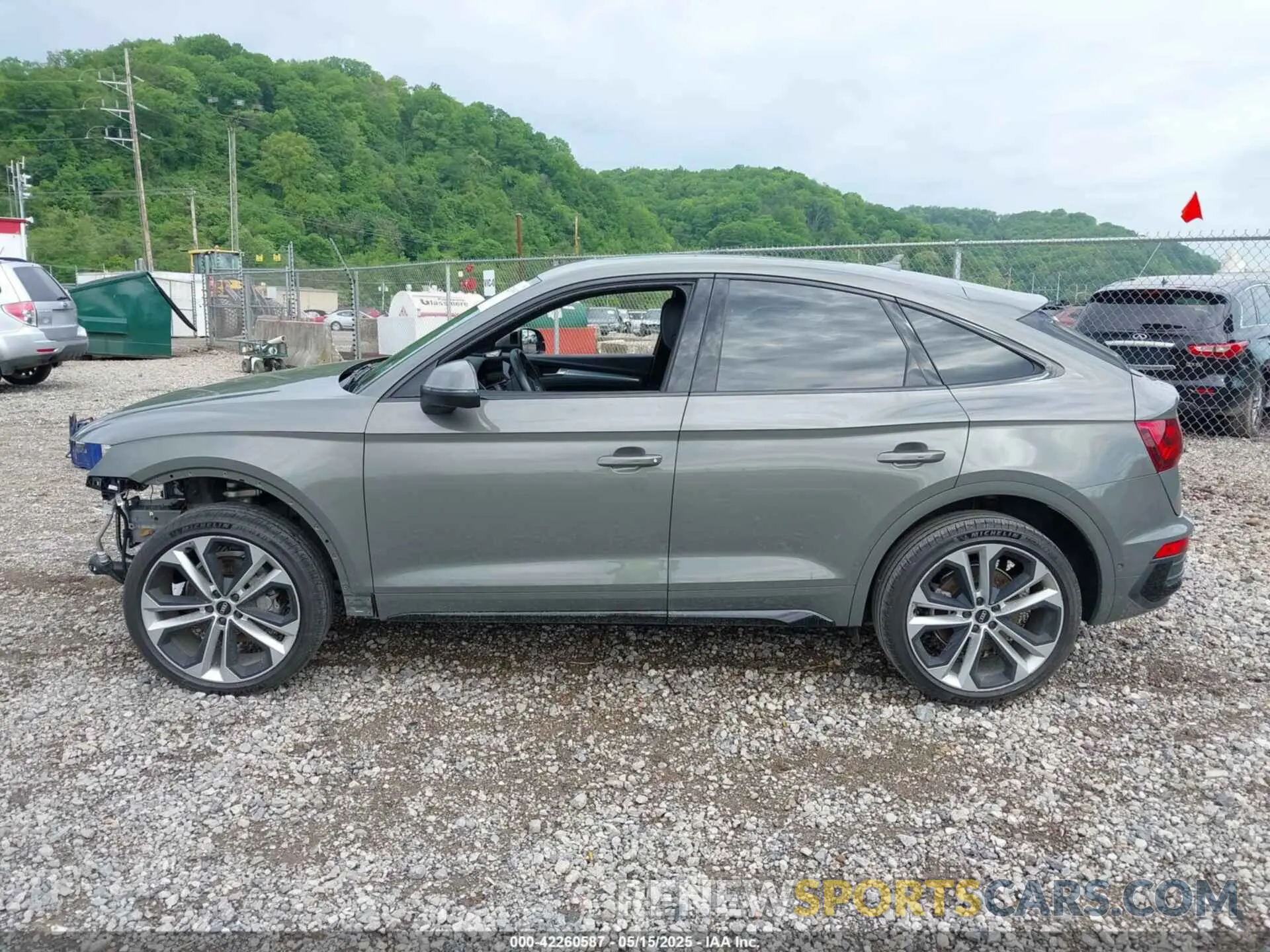 15 Photograph of a damaged car WA16AAFY1P2013875 AUDI Q5 SPORTBACK 2023