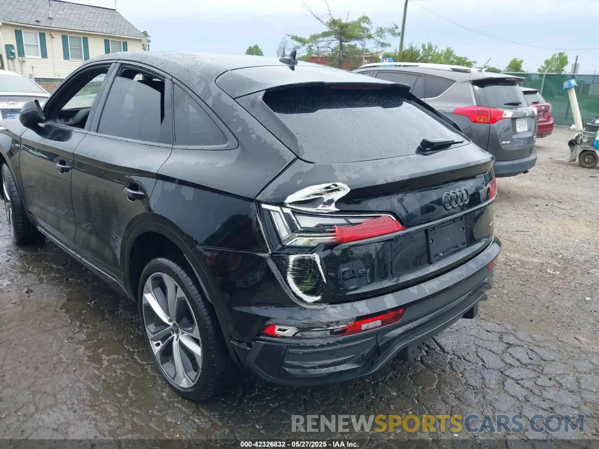 6 Photograph of a damaged car WA16AAFY7P2090802 AUDI Q5 SPORTBACK 2023