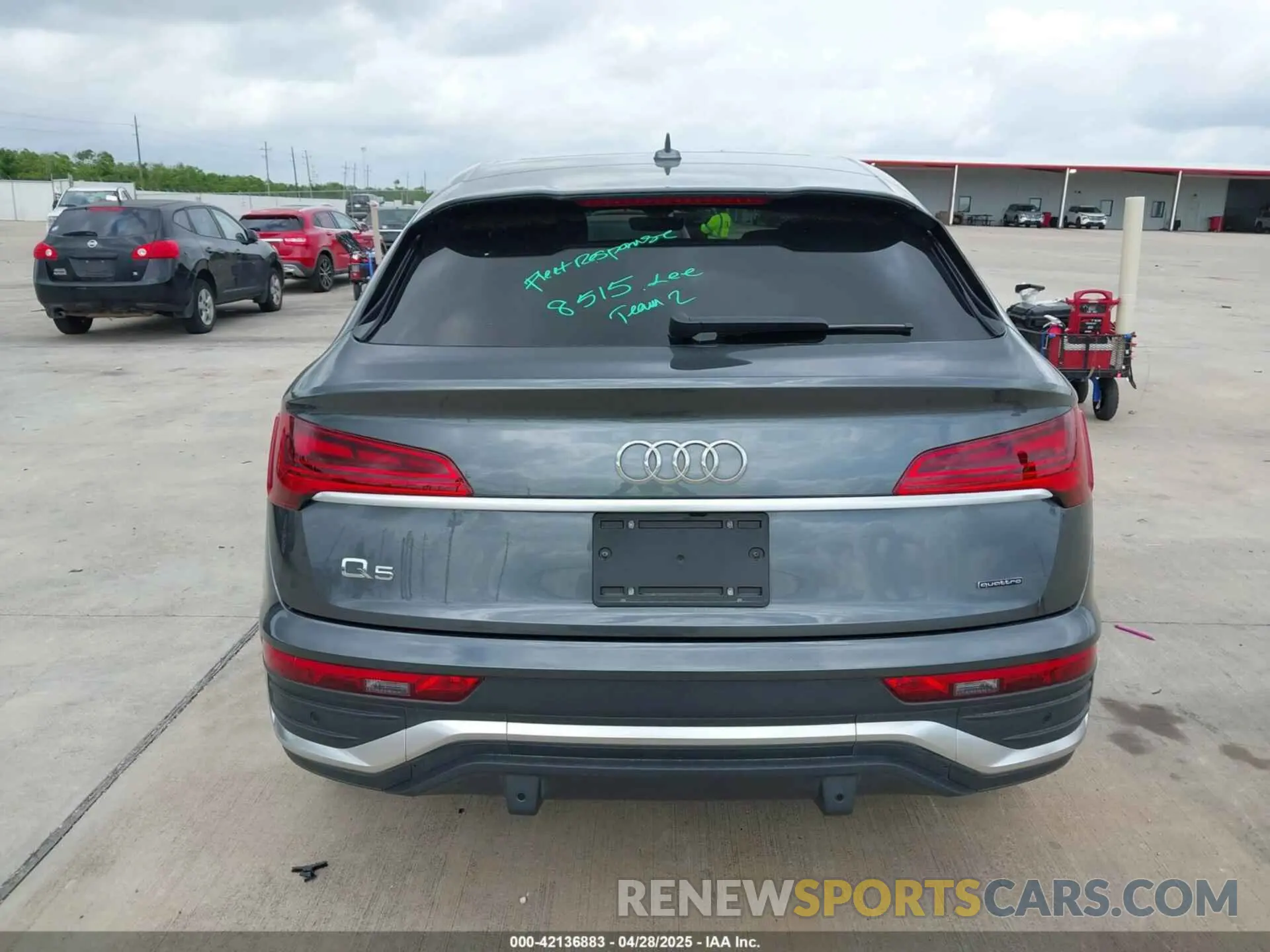 16 Photograph of a damaged car WA14AAFY1R2033506 AUDI Q5 SPORTBACK 2024