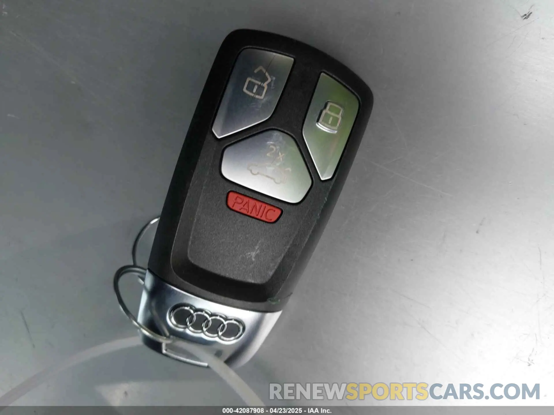 11 Photograph of a damaged car WA15AAFY3R2078175 AUDI Q5 SPORTBACK 2024