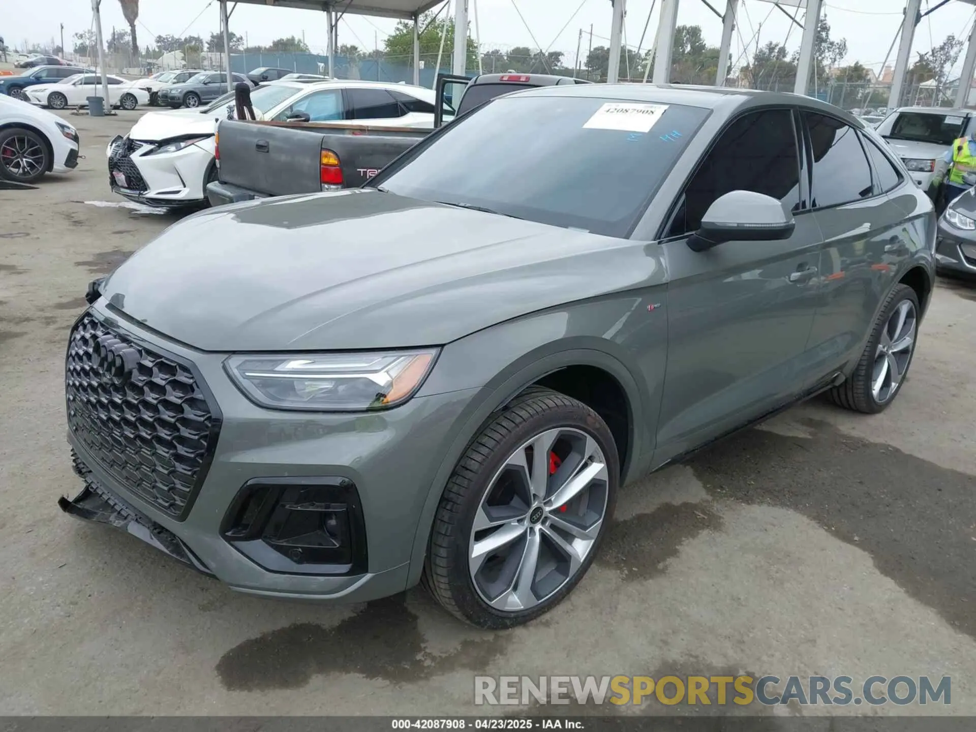 2 Photograph of a damaged car WA15AAFY3R2078175 AUDI Q5 SPORTBACK 2024