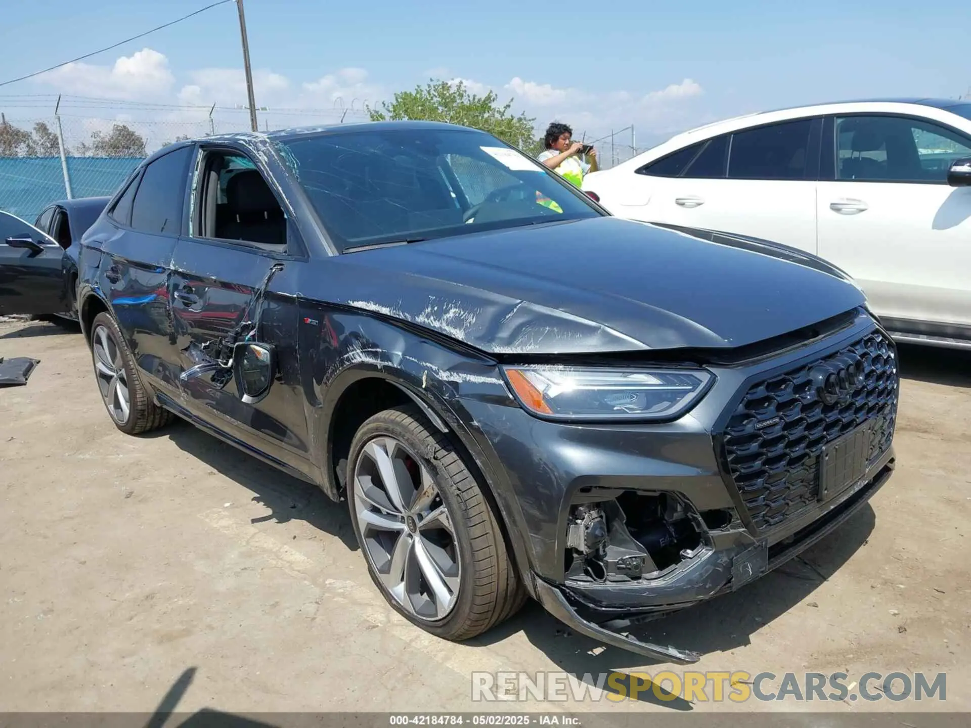 1 Photograph of a damaged car WA15AAFY3R2138424 AUDI Q5 SPORTBACK 2024