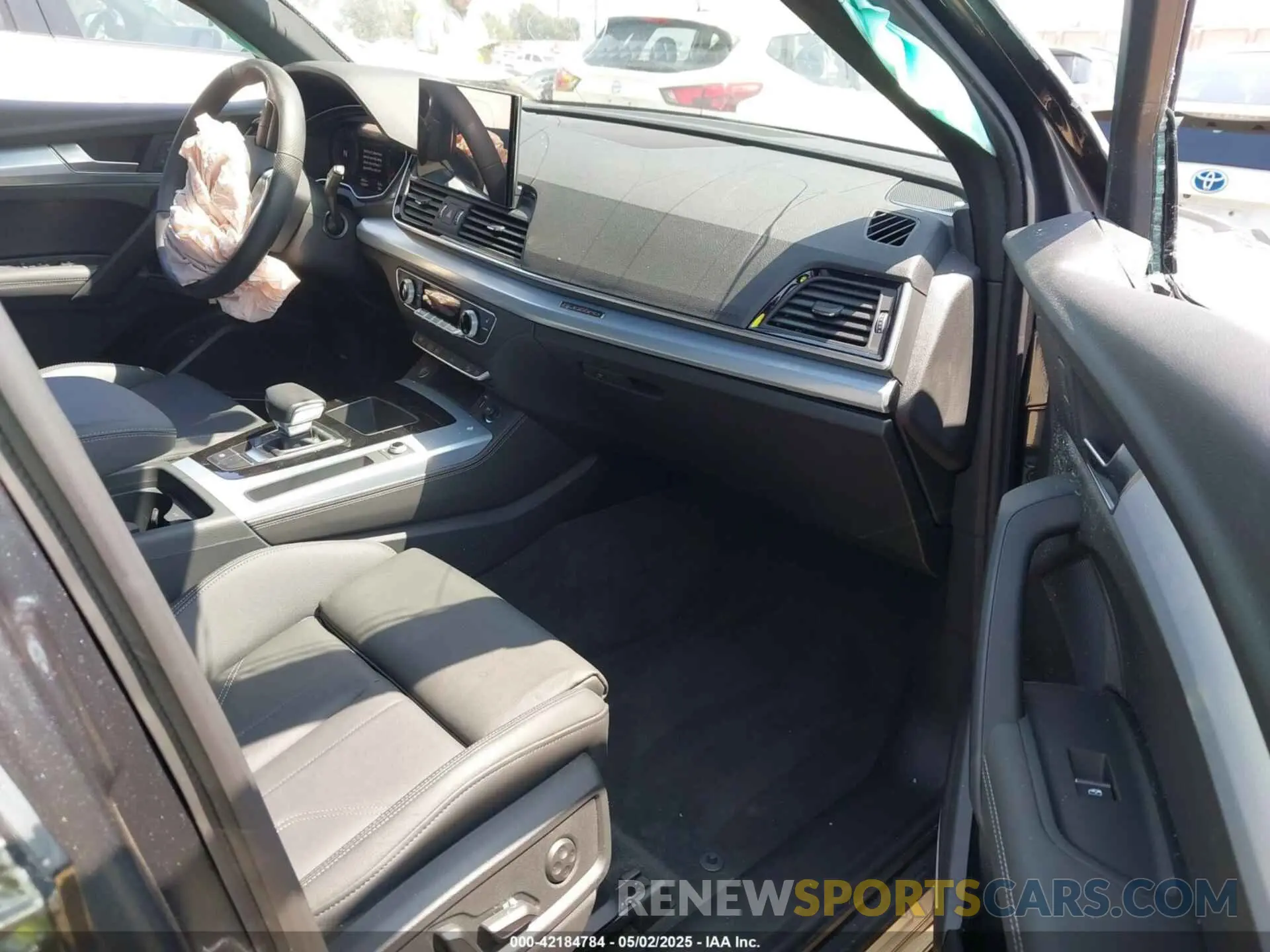 5 Photograph of a damaged car WA15AAFY3R2138424 AUDI Q5 SPORTBACK 2024