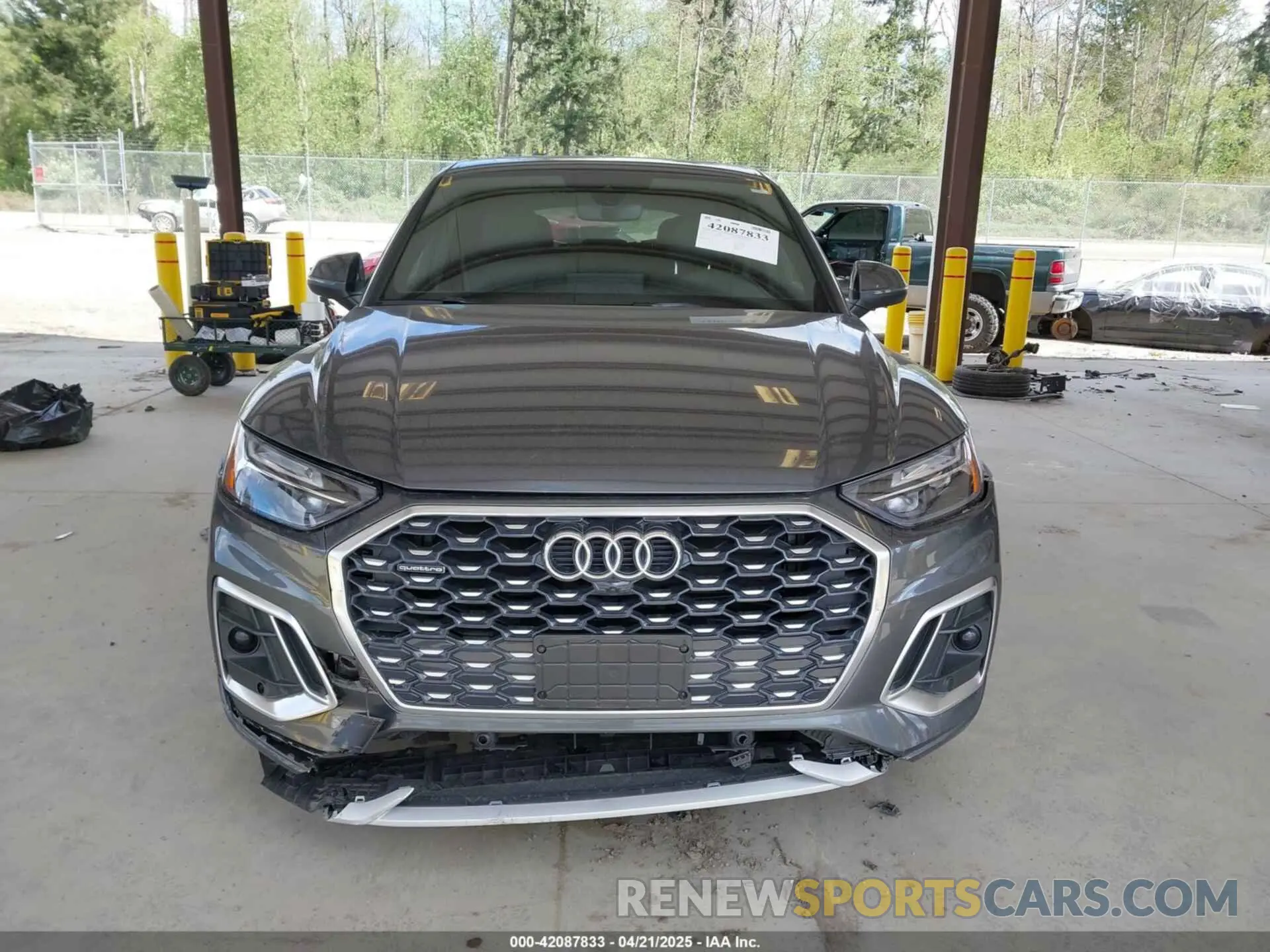 13 Photograph of a damaged car WA15AAFY4R2032726 AUDI Q5 SPORTBACK 2024