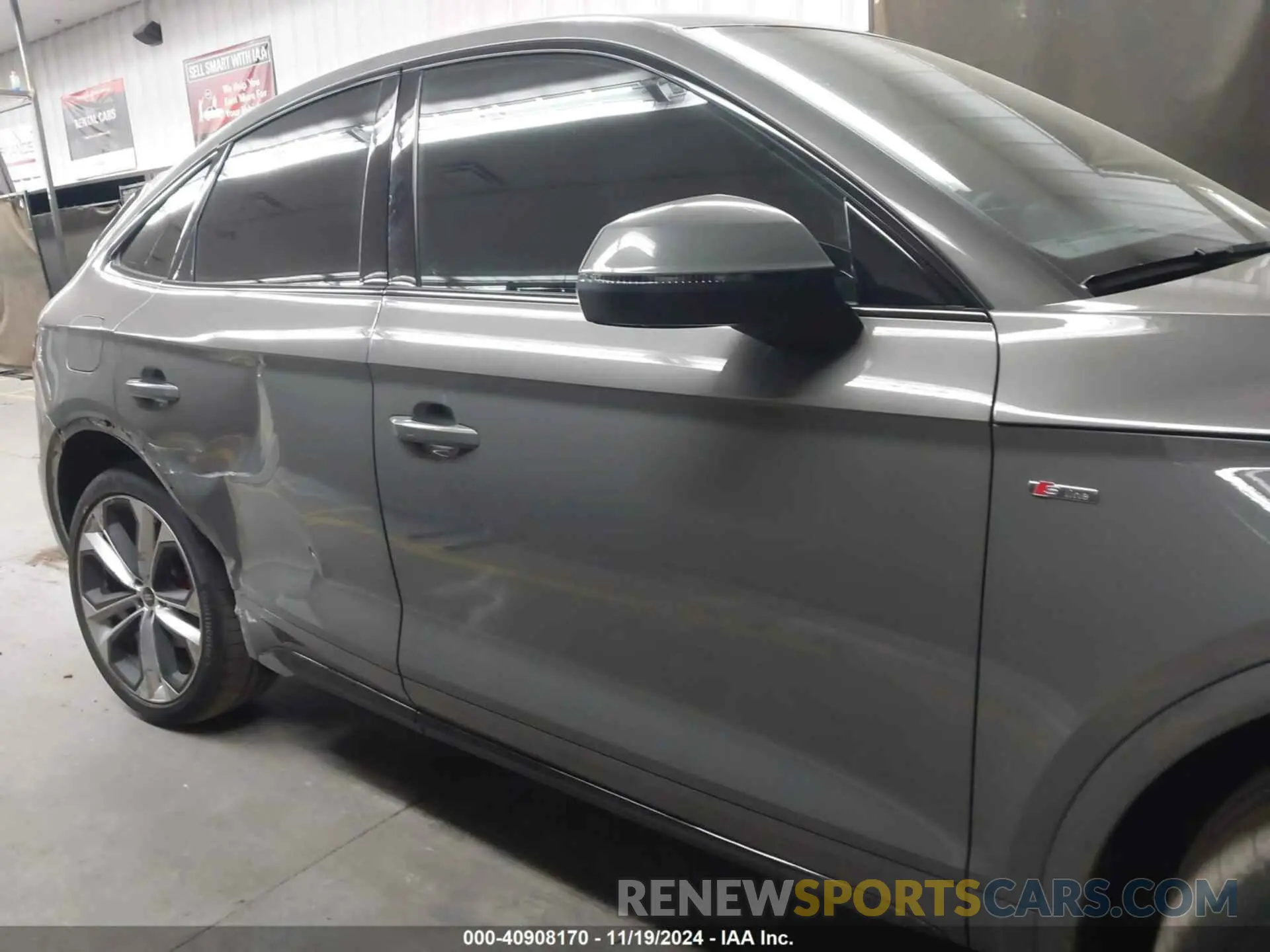13 Photograph of a damaged car WA15AAFYXR2145161 AUDI Q5 SPORTBACK 2024