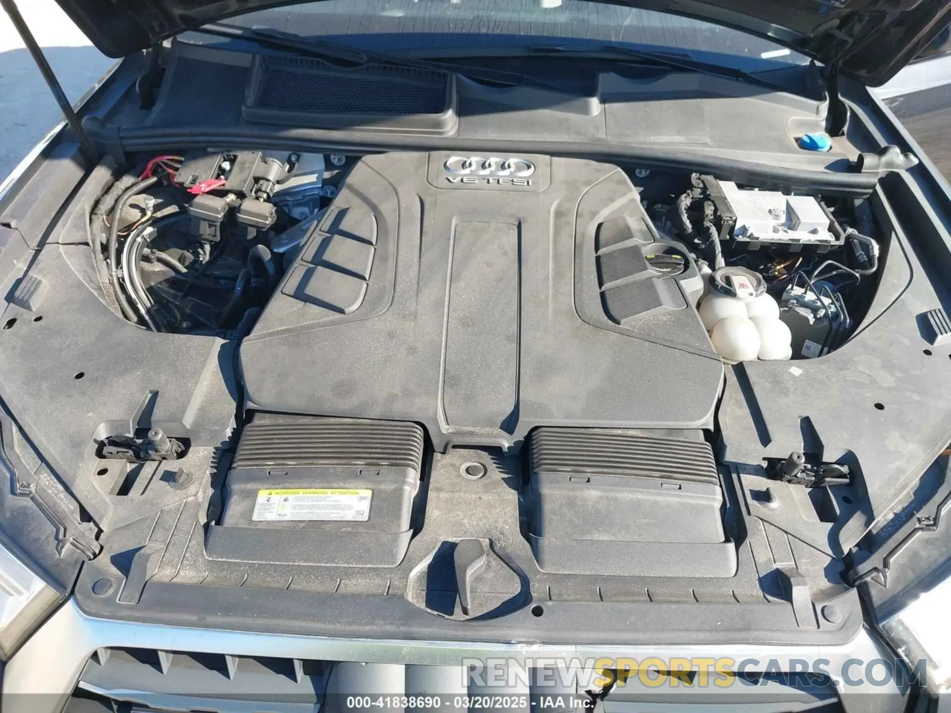 10 Photograph of a damaged car WA1AAAF72KD002186 AUDI Q7 2019