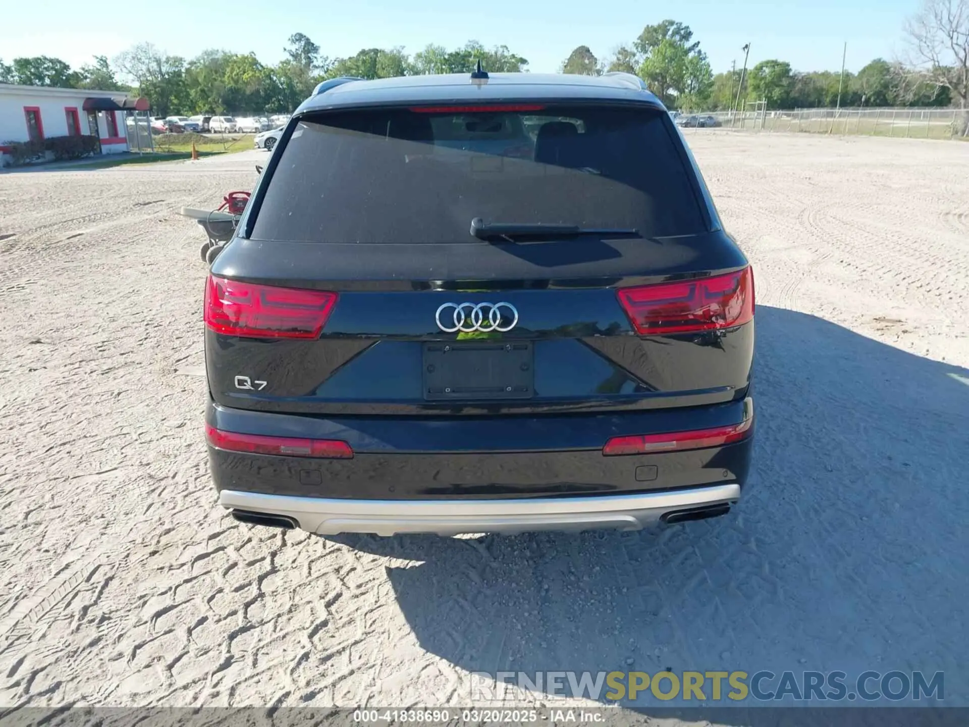 16 Photograph of a damaged car WA1AAAF72KD002186 AUDI Q7 2019
