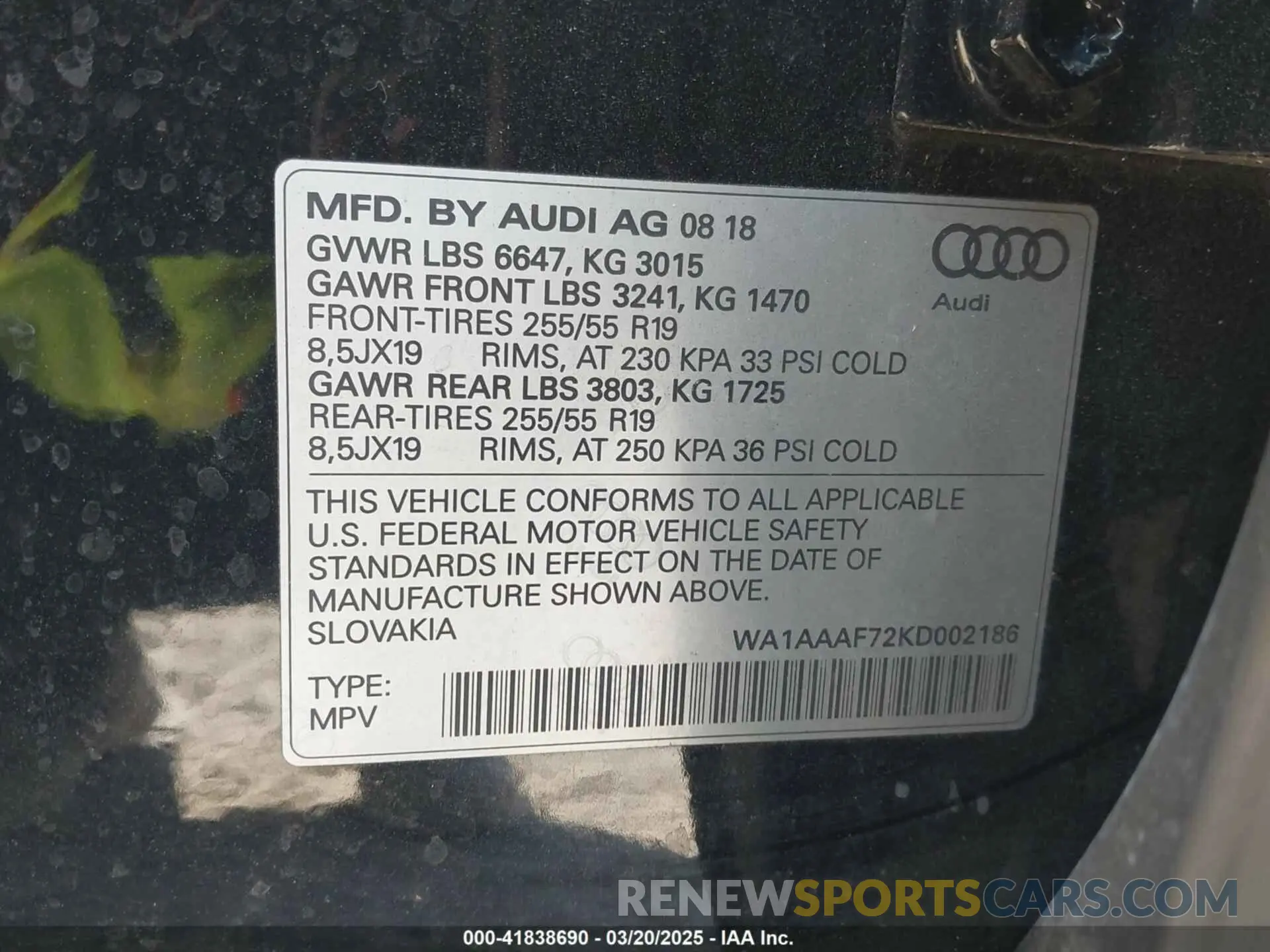 9 Photograph of a damaged car WA1AAAF72KD002186 AUDI Q7 2019