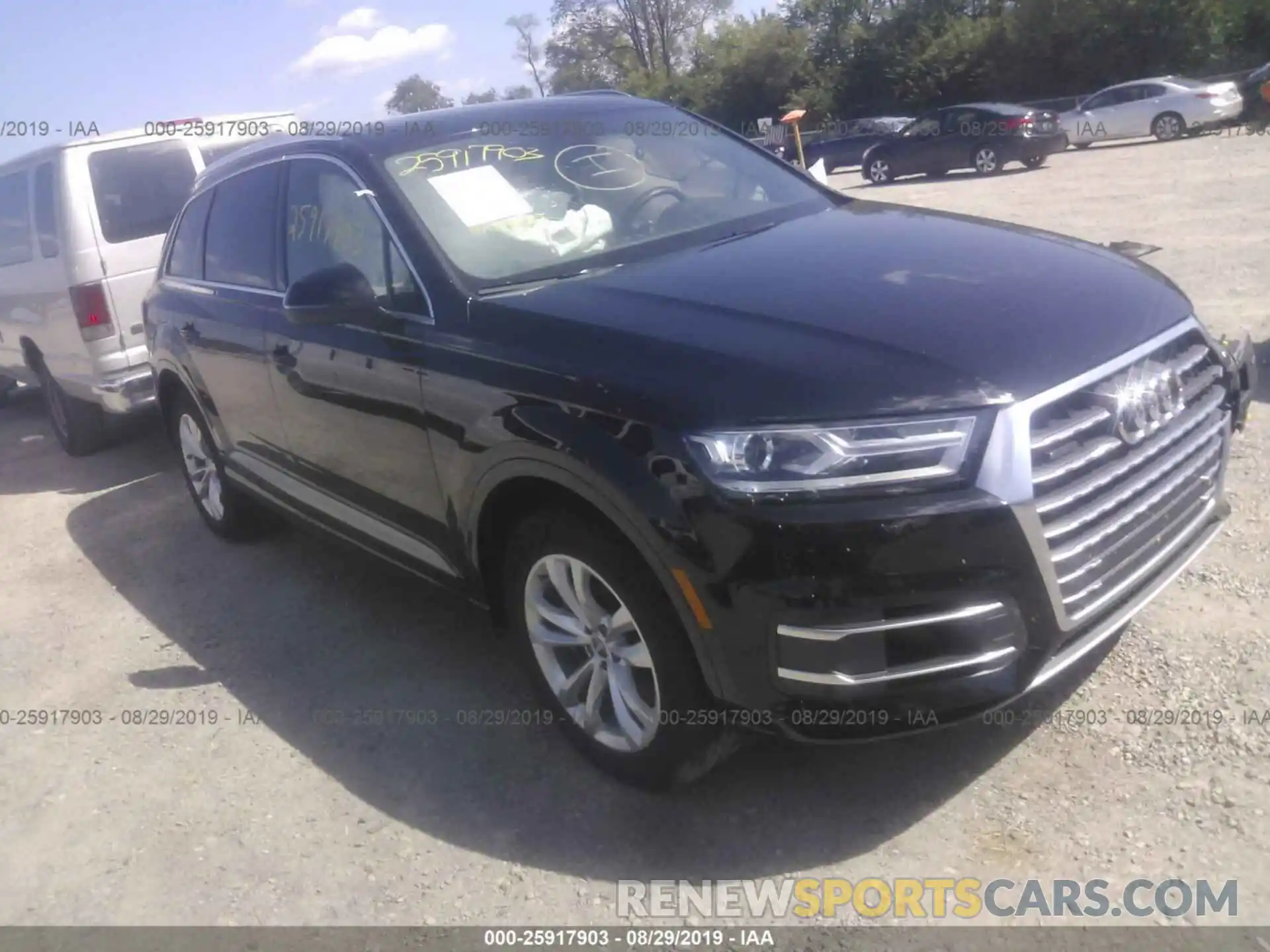 1 Photograph of a damaged car WA1AAAF73KD013276 AUDI Q7 2019