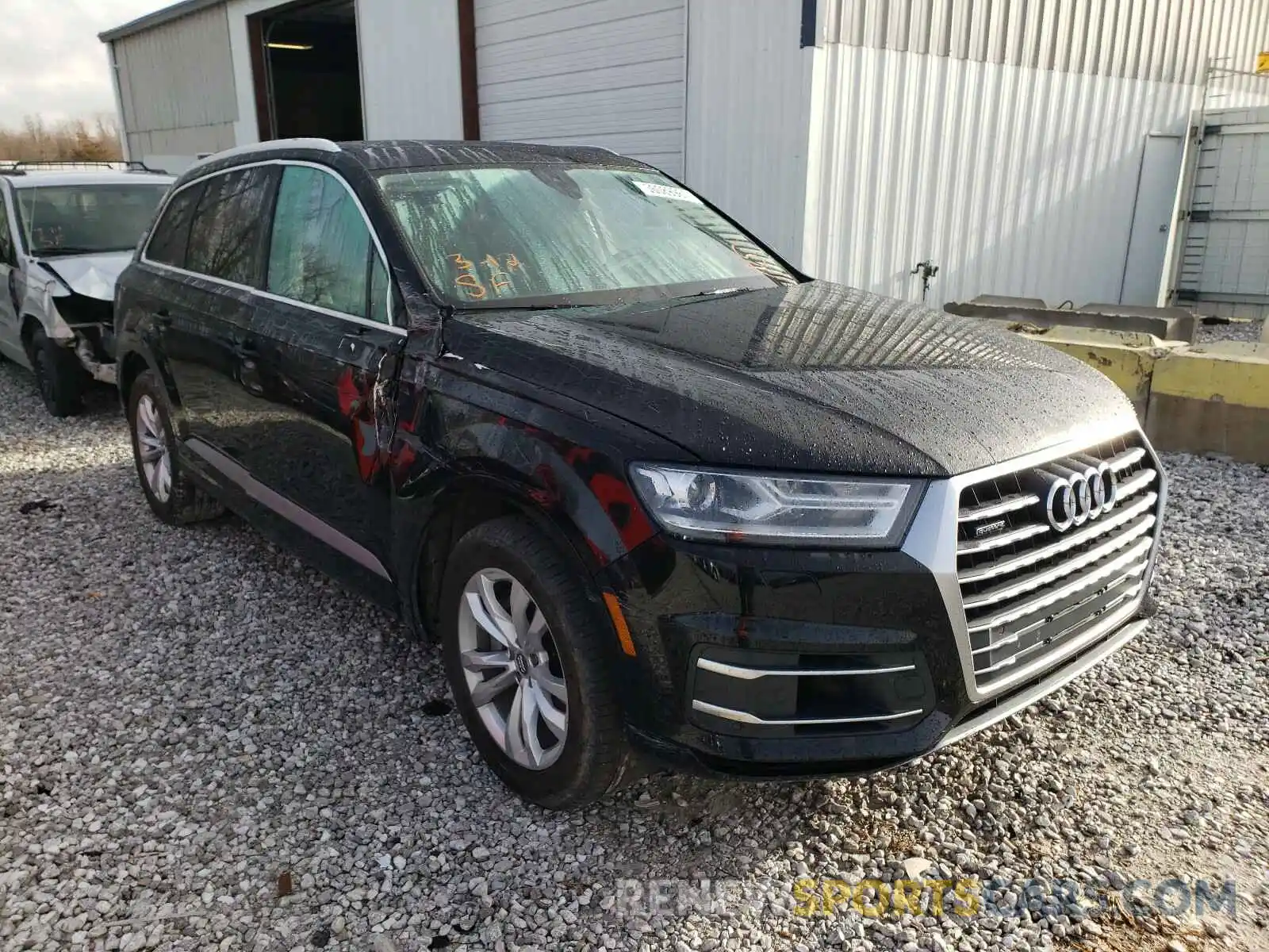 1 Photograph of a damaged car WA1AAAF75KD006264 AUDI Q7 2019