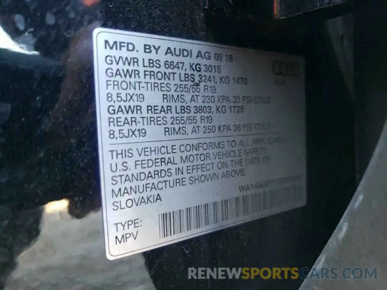 10 Photograph of a damaged car WA1AAAF77KD008260 AUDI Q7 2019