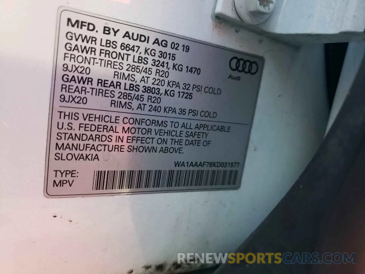 14 Photograph of a damaged car WA1AAAF78KD031577 AUDI Q7 2019