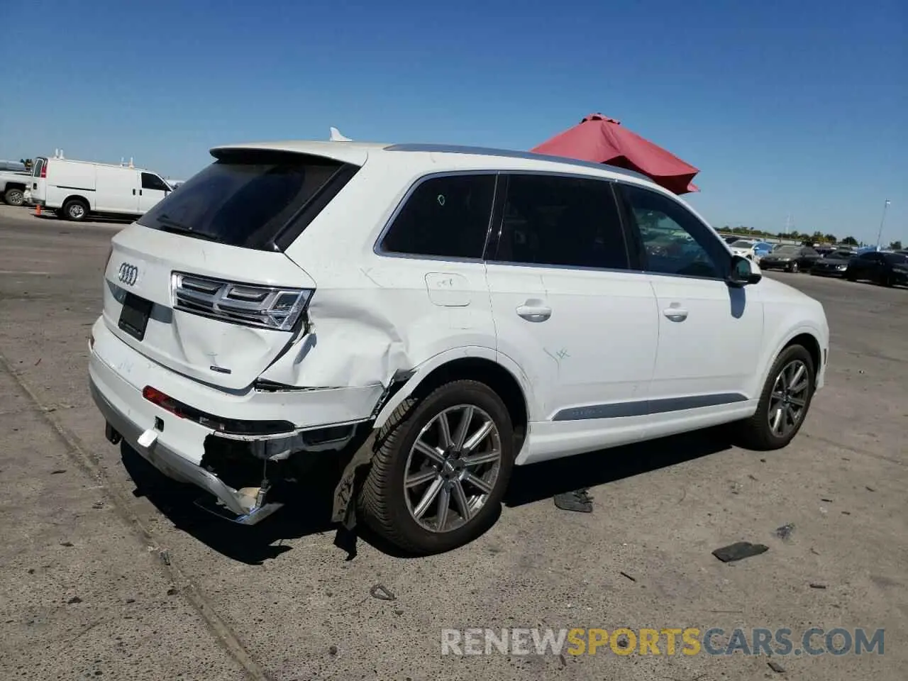 3 Photograph of a damaged car WA1AAAF78KD031577 AUDI Q7 2019