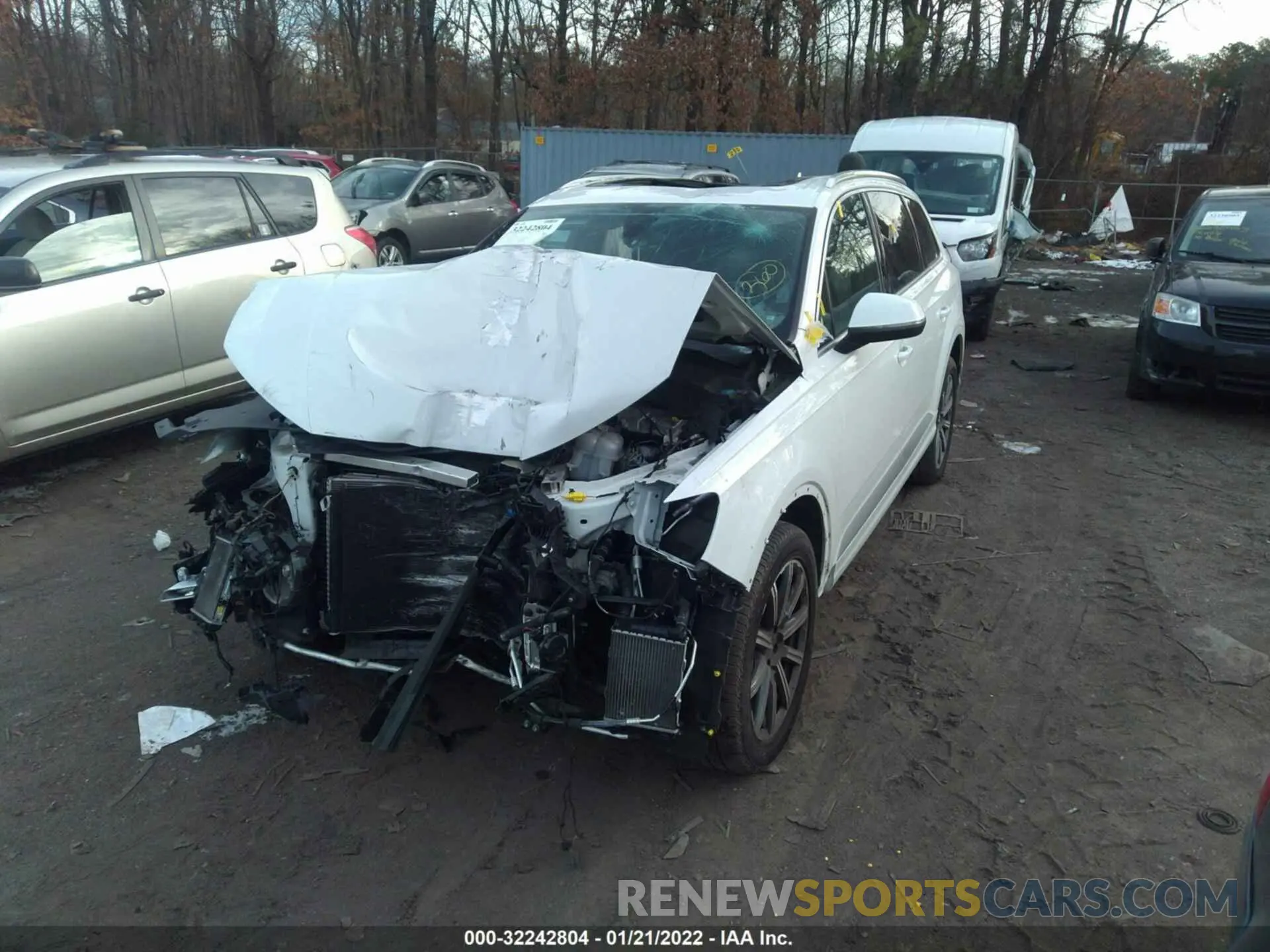 1 Photograph of a damaged car WA1AAAF78KD045222 AUDI Q7 2019