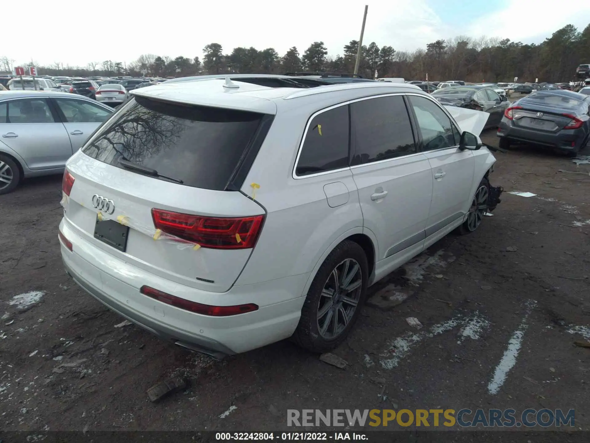 3 Photograph of a damaged car WA1AAAF78KD045222 AUDI Q7 2019