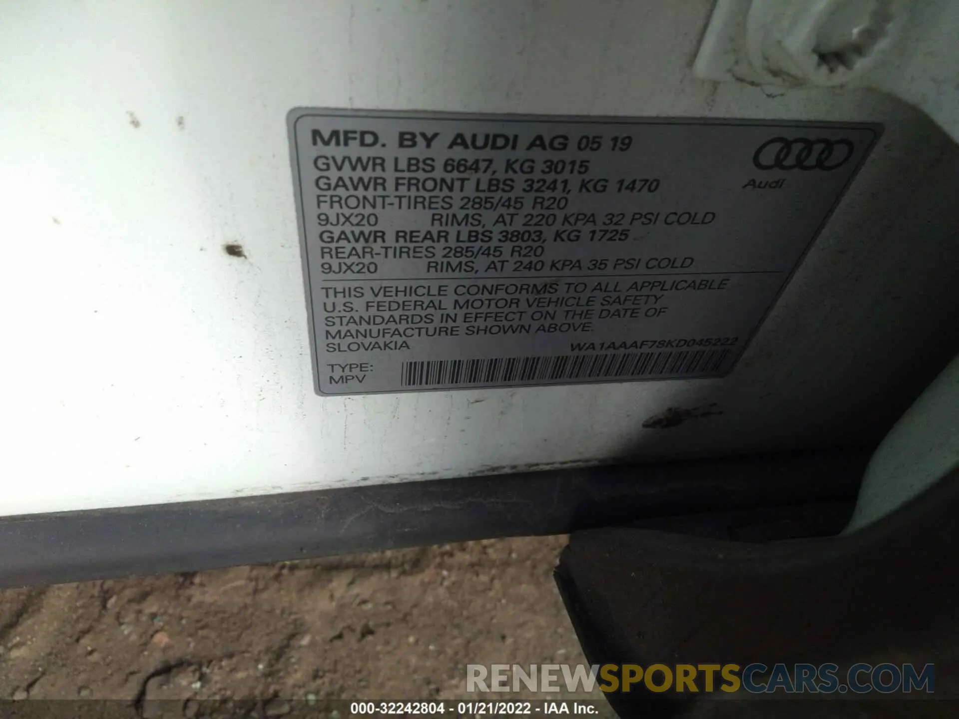 8 Photograph of a damaged car WA1AAAF78KD045222 AUDI Q7 2019