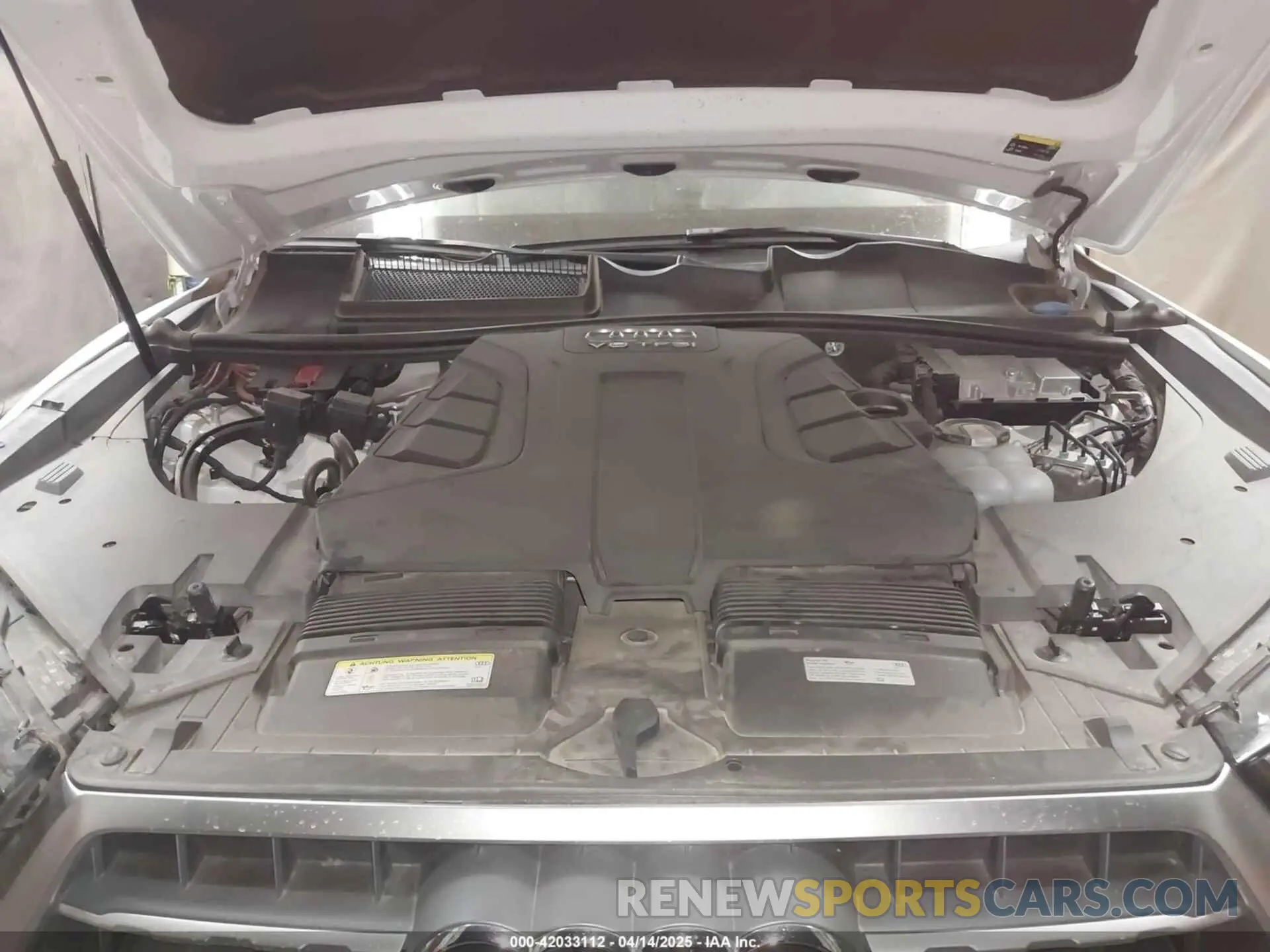 10 Photograph of a damaged car WA1AAAF79KD011001 AUDI Q7 2019