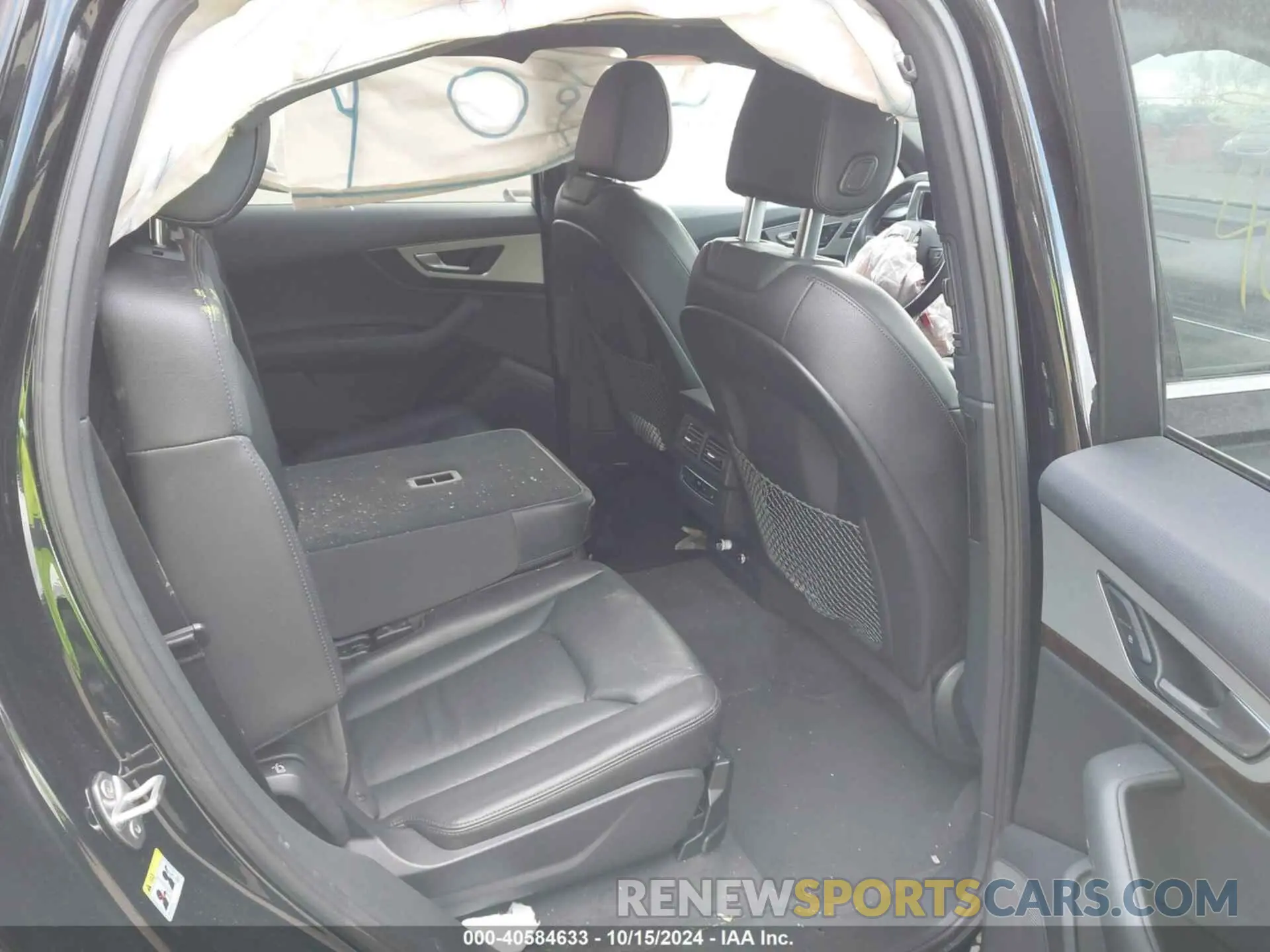 8 Photograph of a damaged car WA1AHAF70KD034873 AUDI Q7 2019