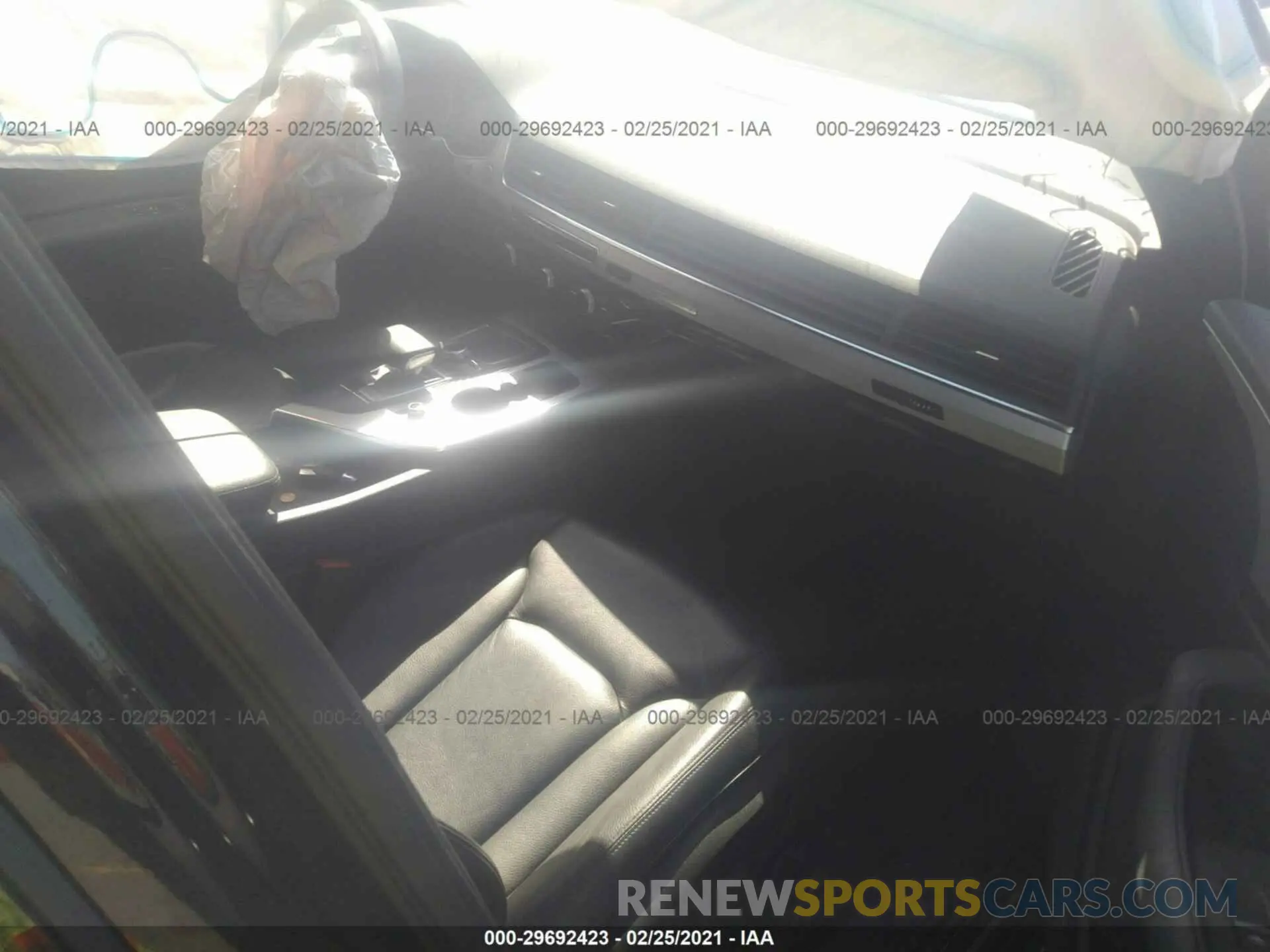 5 Photograph of a damaged car WA1AHAF71KD025566 AUDI Q7 2019