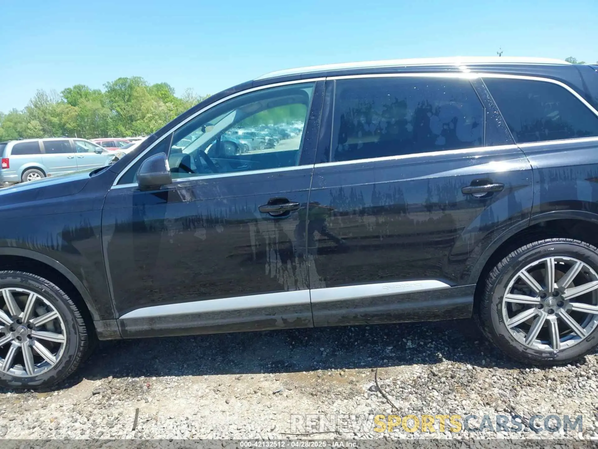 14 Photograph of a damaged car WA1AHAF71KD029374 AUDI Q7 2019