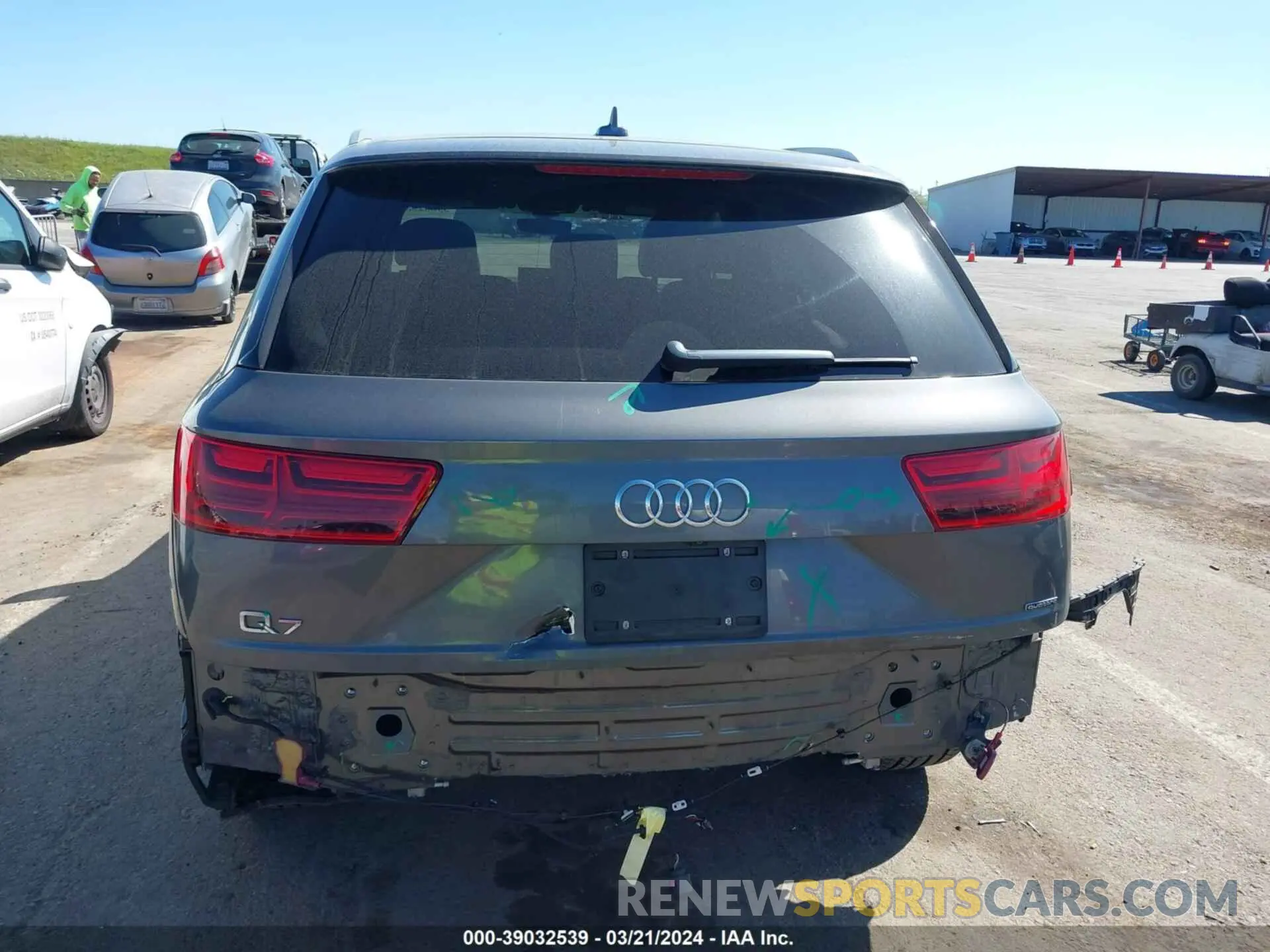 17 Photograph of a damaged car WA1AHAF71KD035773 AUDI Q7 2019