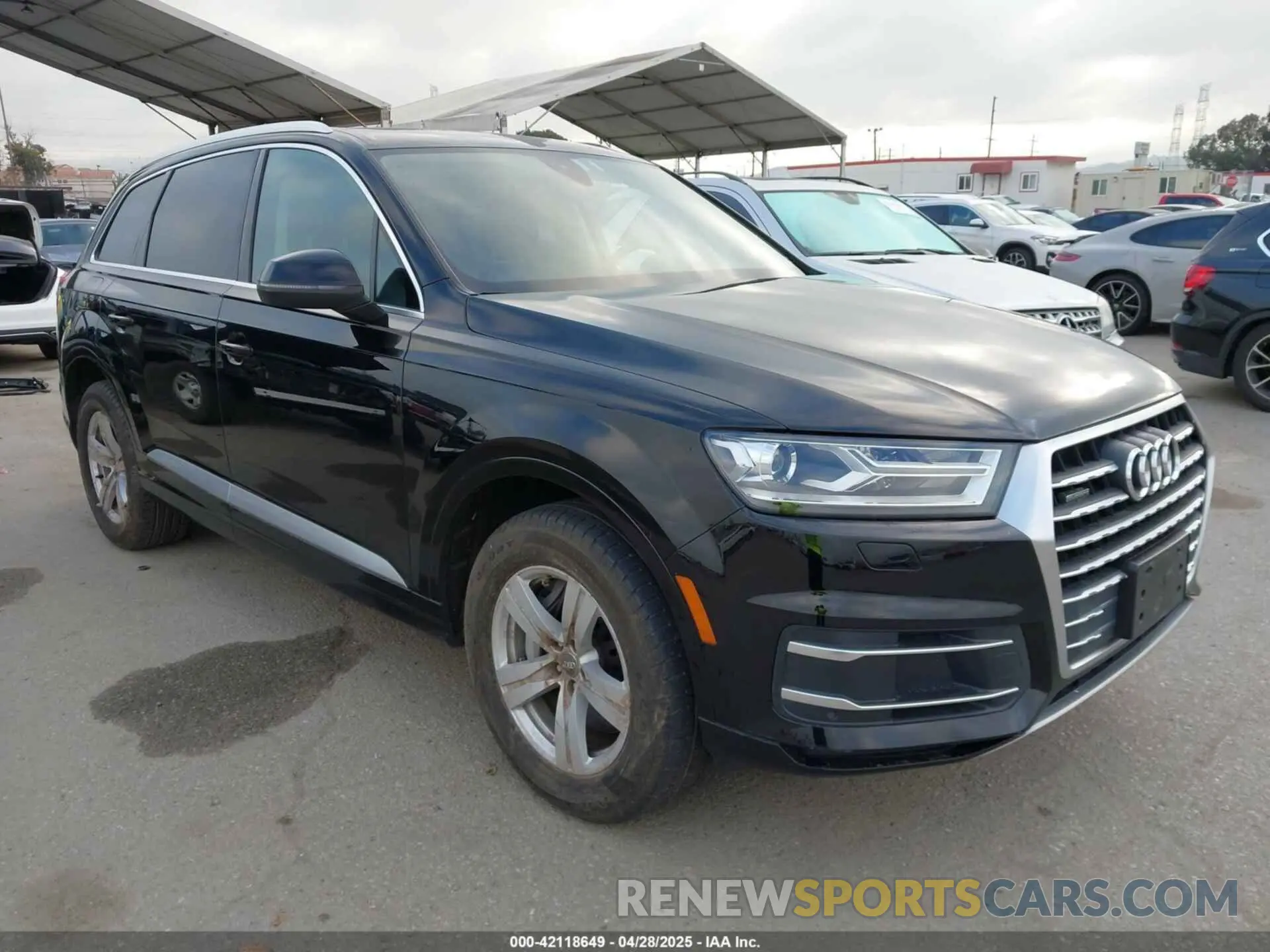 1 Photograph of a damaged car WA1AHAF73KD022295 AUDI Q7 2019