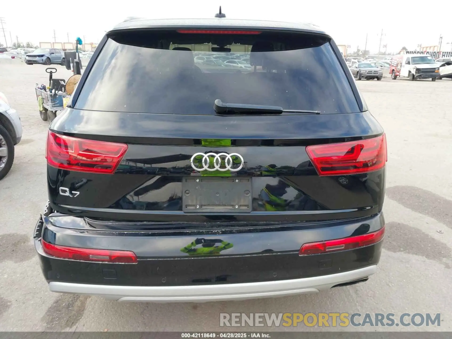 16 Photograph of a damaged car WA1AHAF73KD022295 AUDI Q7 2019