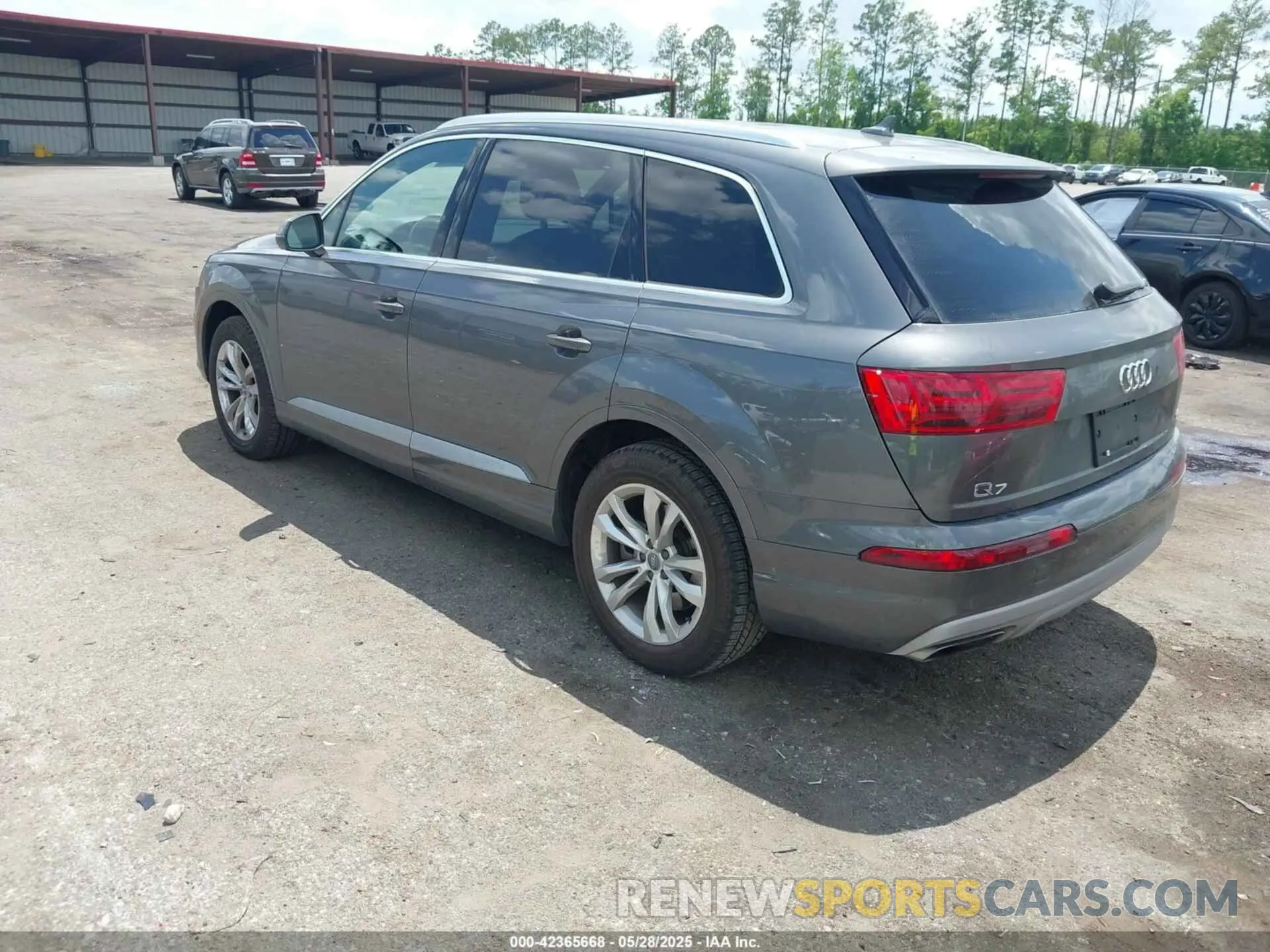 3 Photograph of a damaged car WA1AHAF73KD047665 AUDI Q7 2019