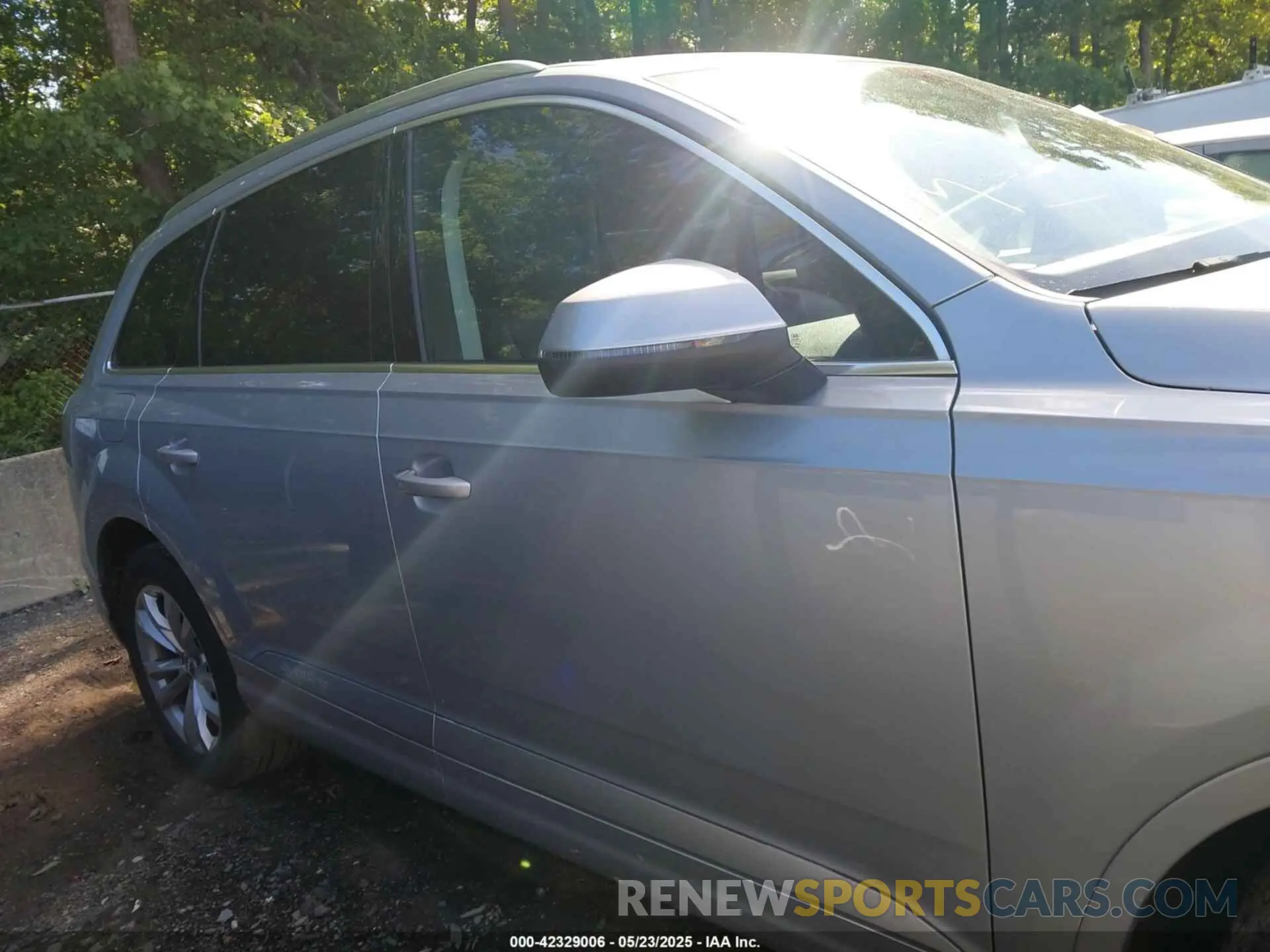 13 Photograph of a damaged car WA1AHAF74KD023911 AUDI Q7 2019