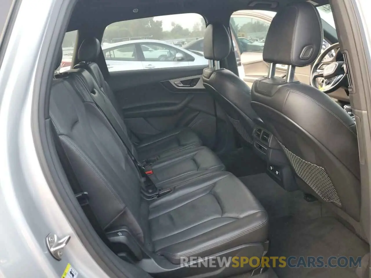 11 Photograph of a damaged car WA1AHAF74KD041874 AUDI Q7 2019