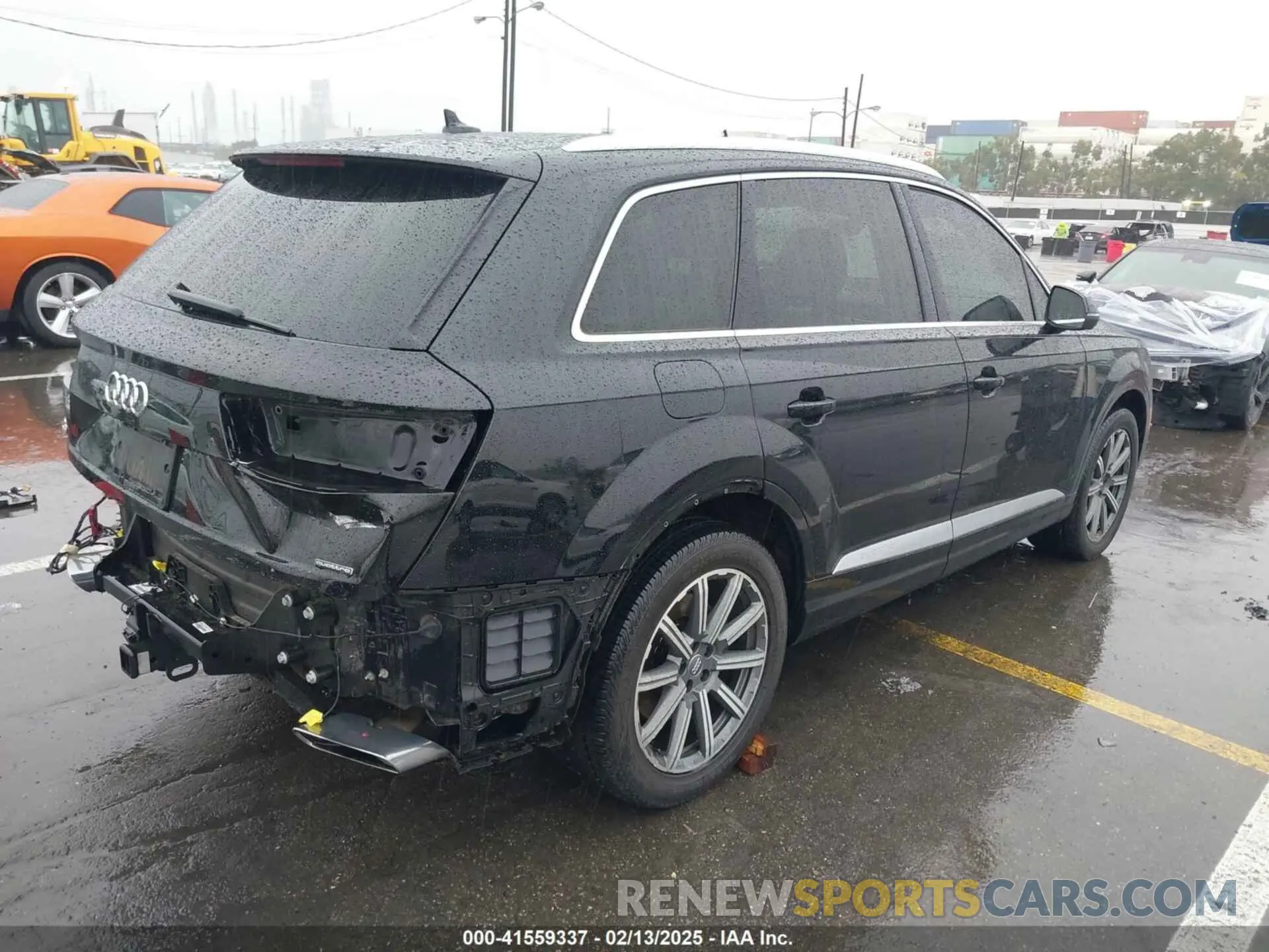 4 Photograph of a damaged car WA1AHAF75KD041057 AUDI Q7 2019