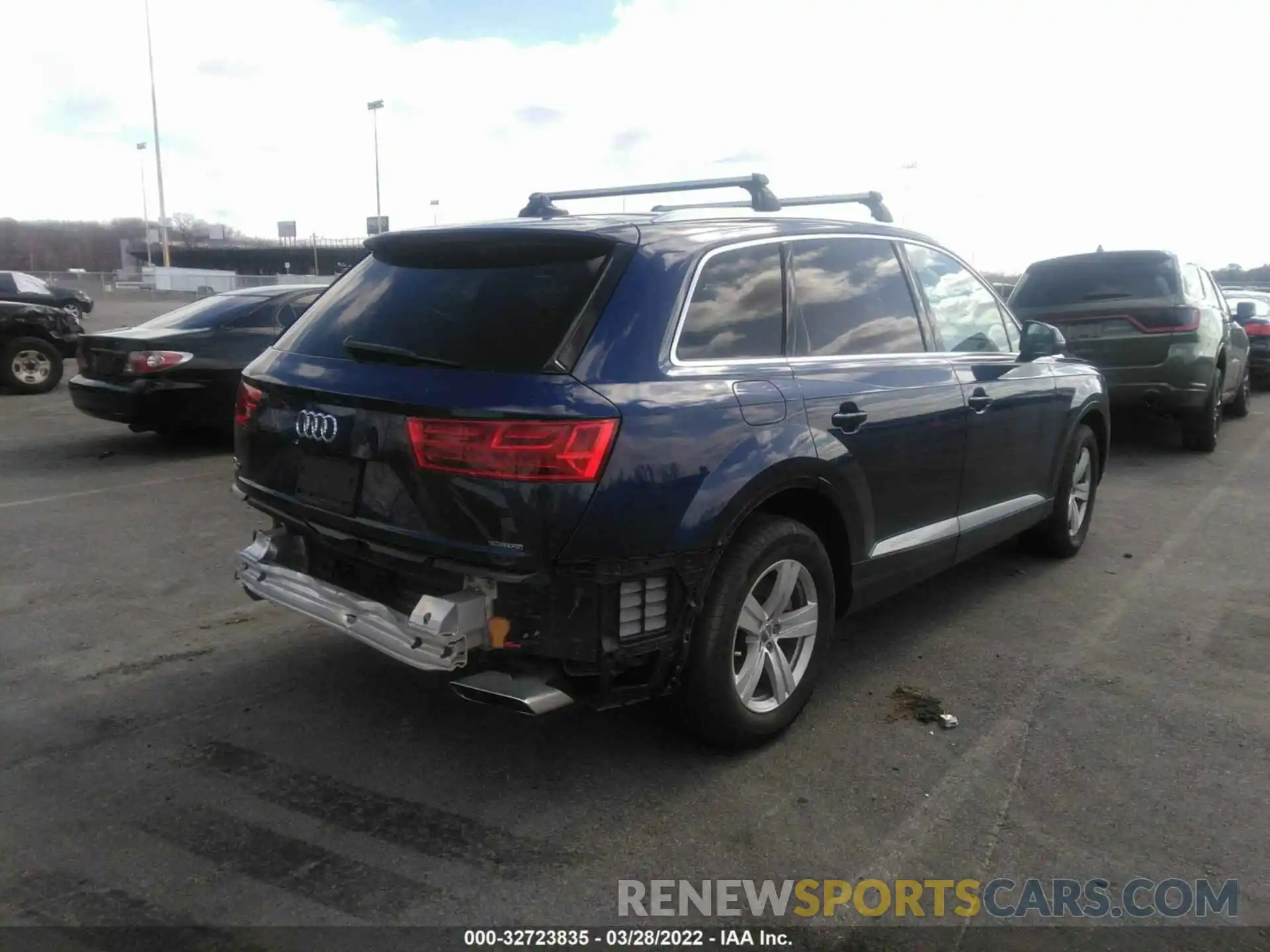 4 Photograph of a damaged car WA1AHAF76KD043352 AUDI Q7 2019