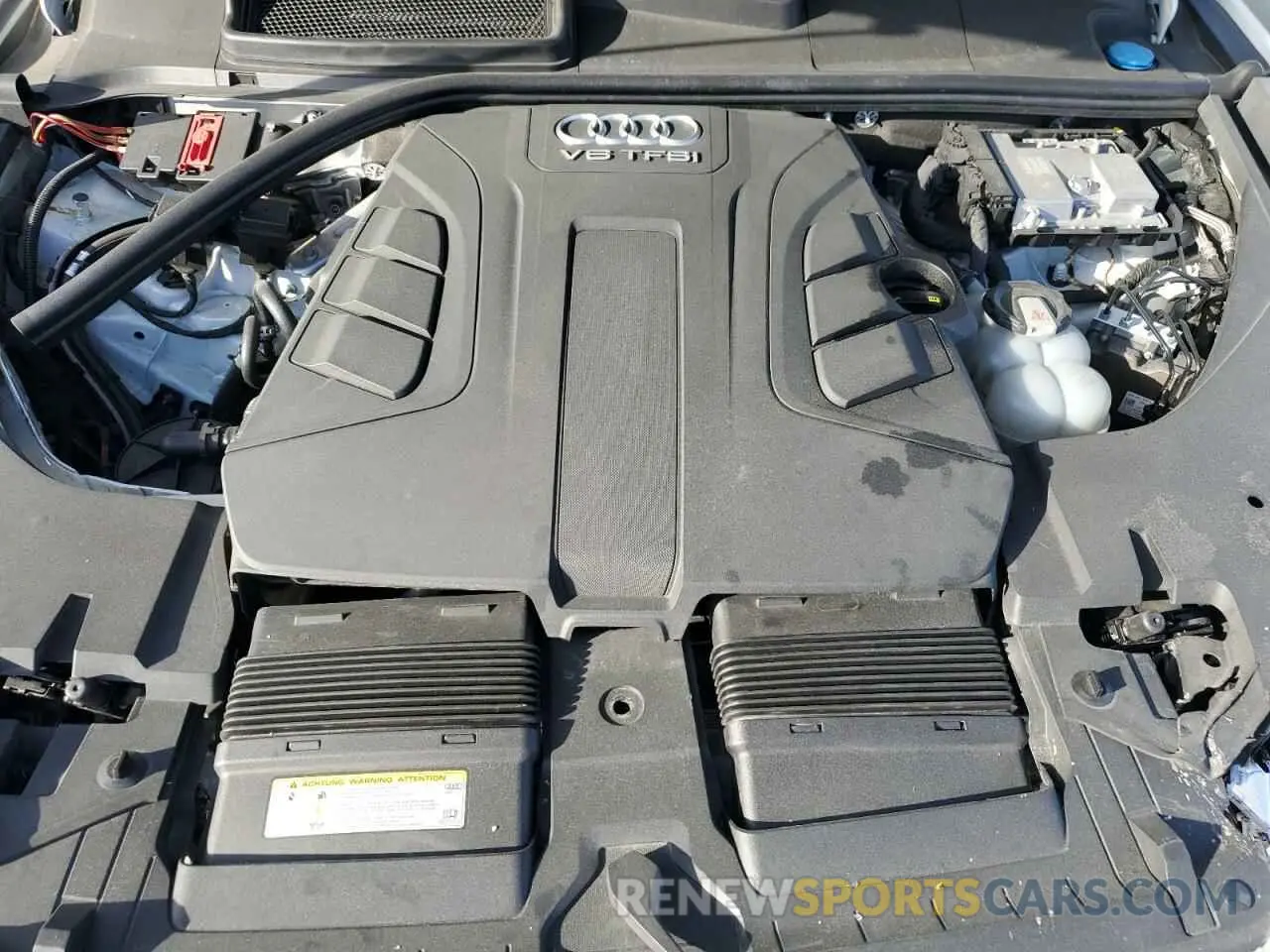 12 Photograph of a damaged car WA1LAAF70KD002082 AUDI Q7 2019