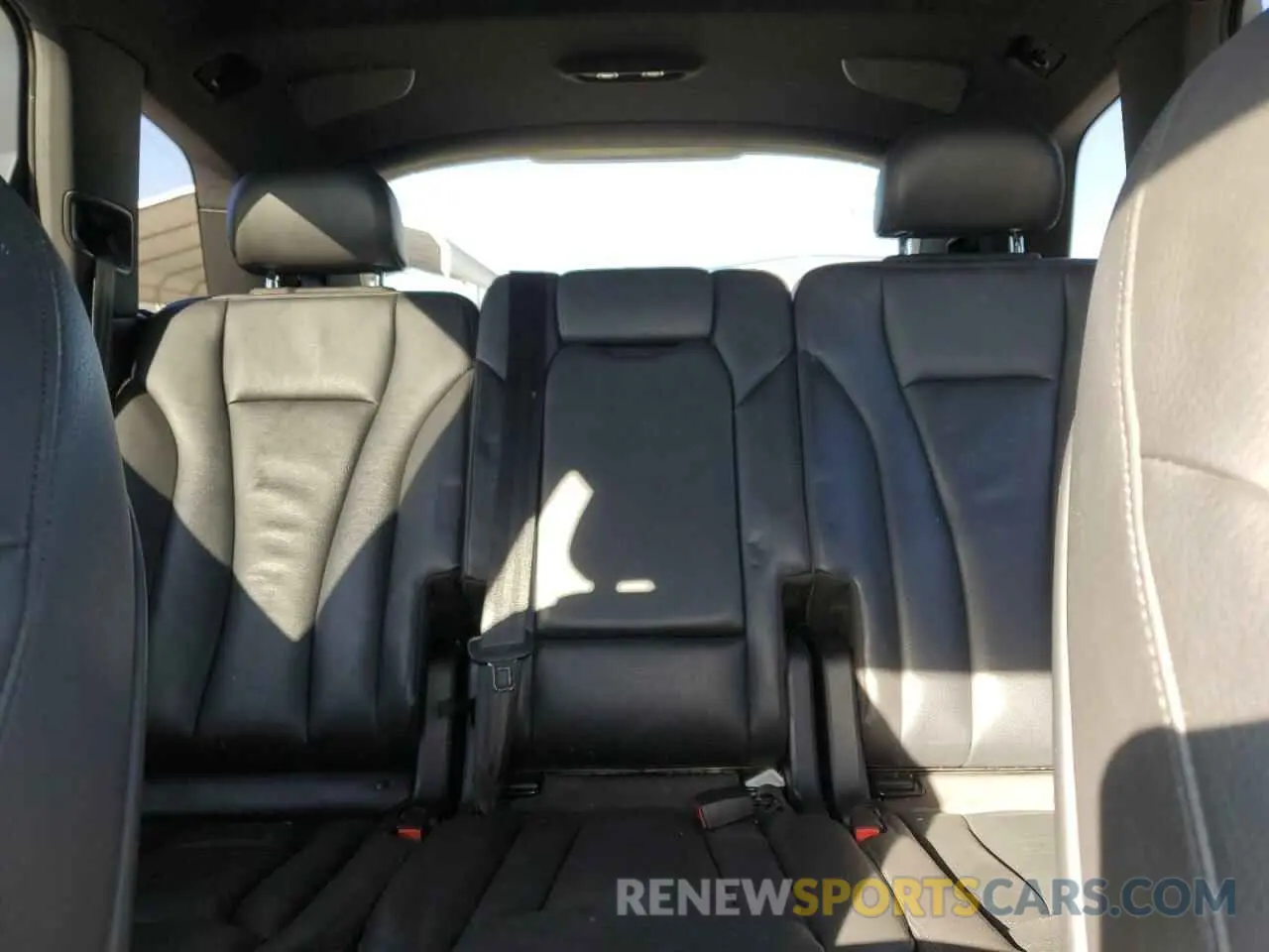 10 Photograph of a damaged car WA1LAAF70KD006746 AUDI Q7 2019