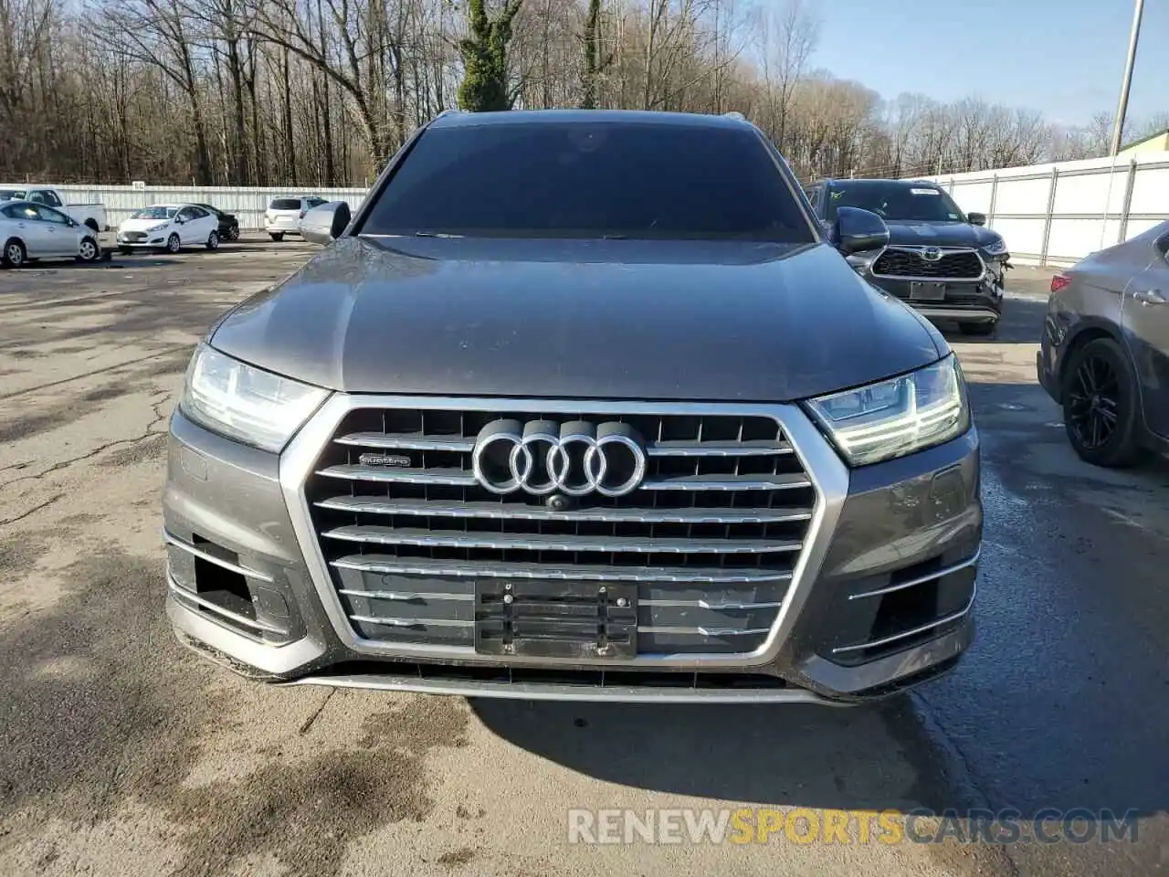 5 Photograph of a damaged car WA1LAAF70KD017858 AUDI Q7 2019