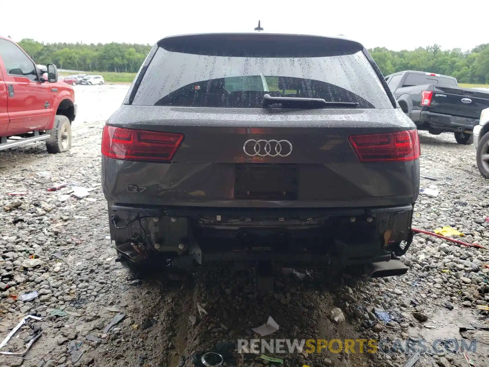 9 Photograph of a damaged car WA1LAAF70KD023028 AUDI Q7 2019