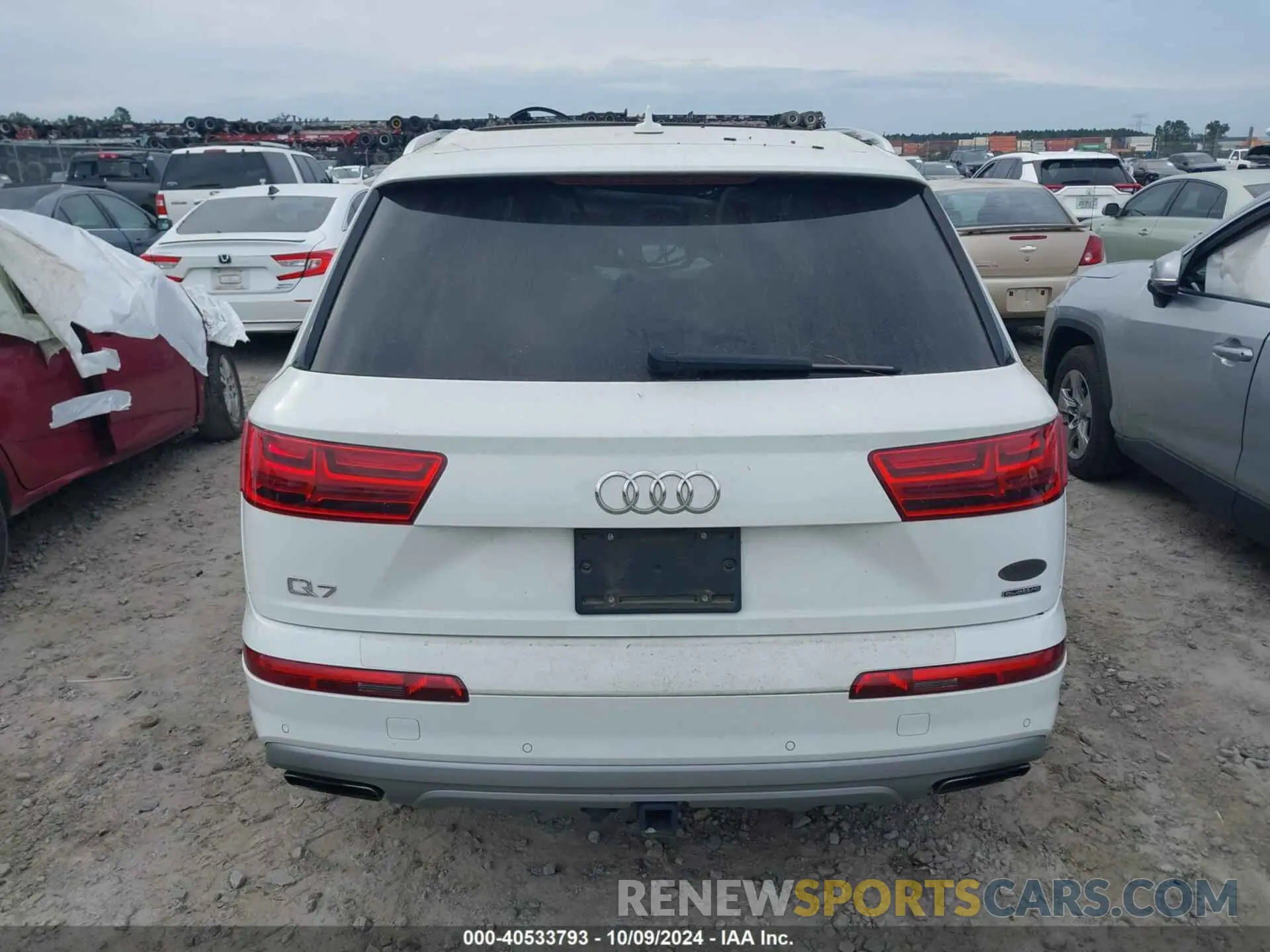 15 Photograph of a damaged car WA1LAAF70KD031114 AUDI Q7 2019