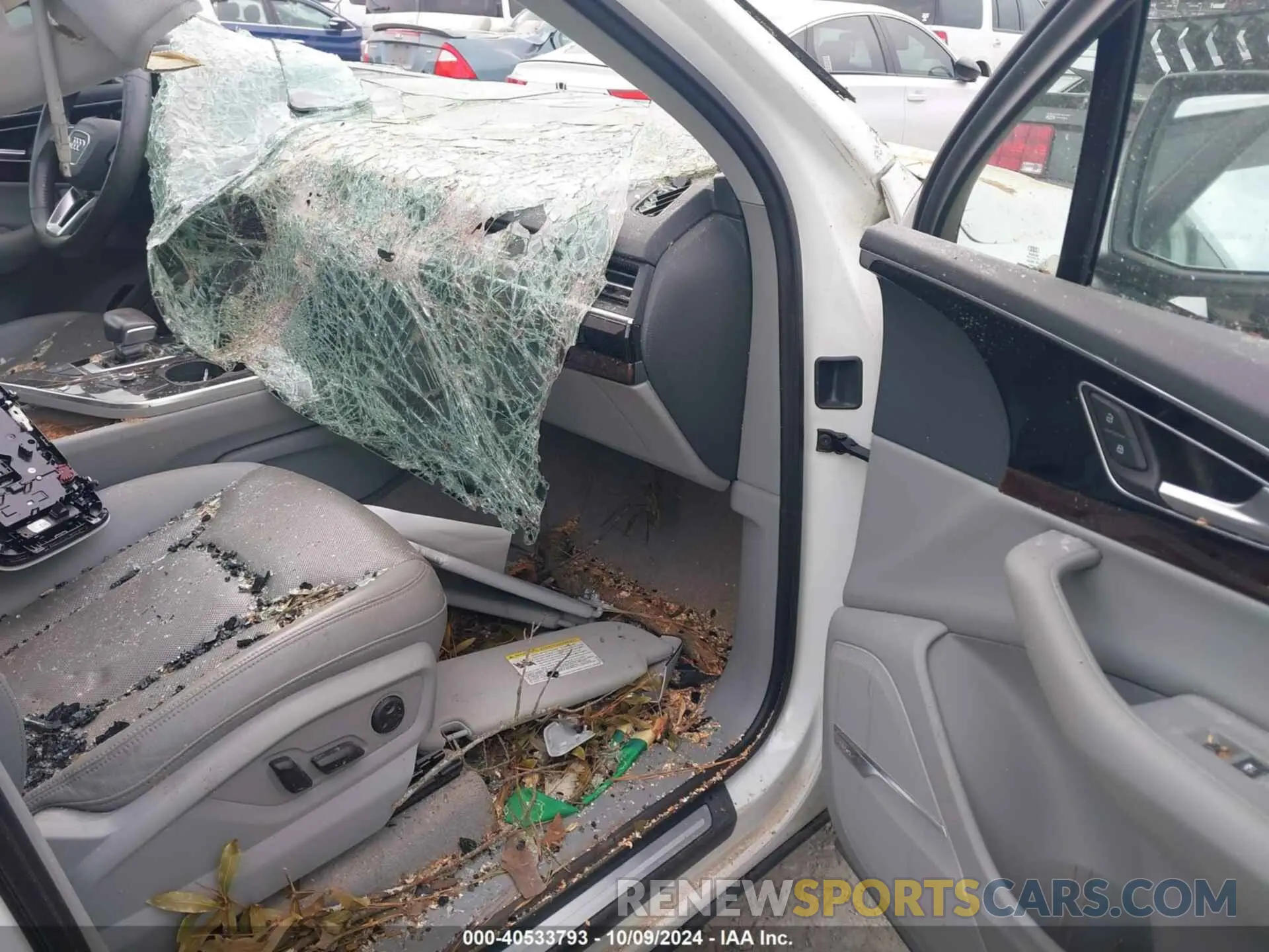 5 Photograph of a damaged car WA1LAAF70KD031114 AUDI Q7 2019