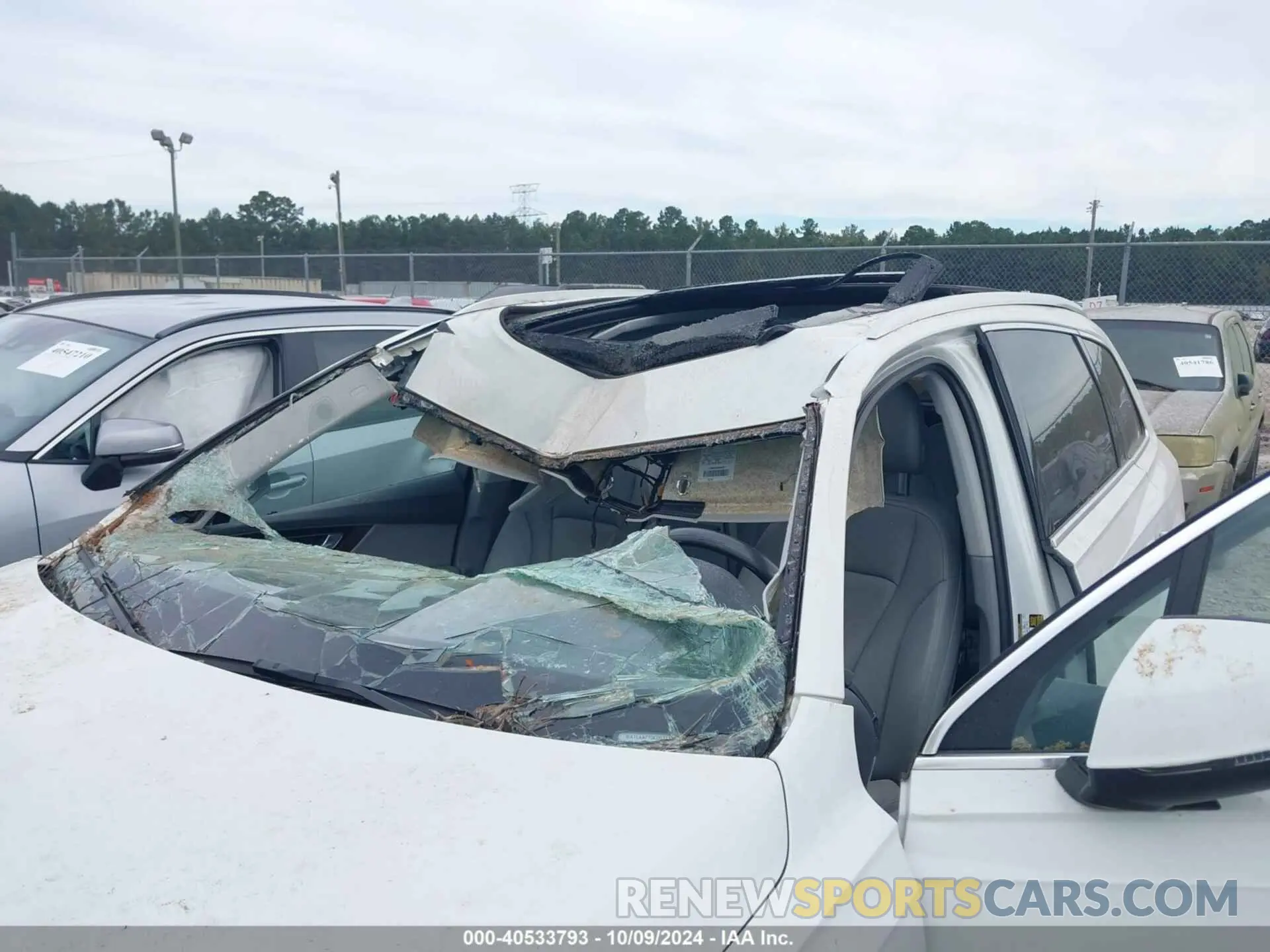 6 Photograph of a damaged car WA1LAAF70KD031114 AUDI Q7 2019