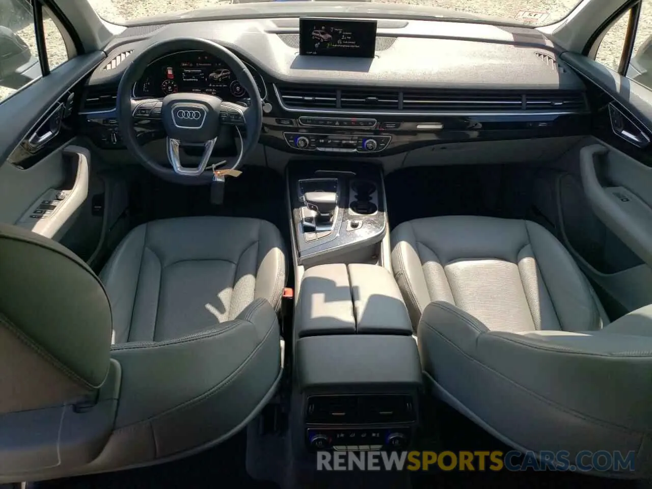8 Photograph of a damaged car WA1LAAF71KD015617 AUDI Q7 2019