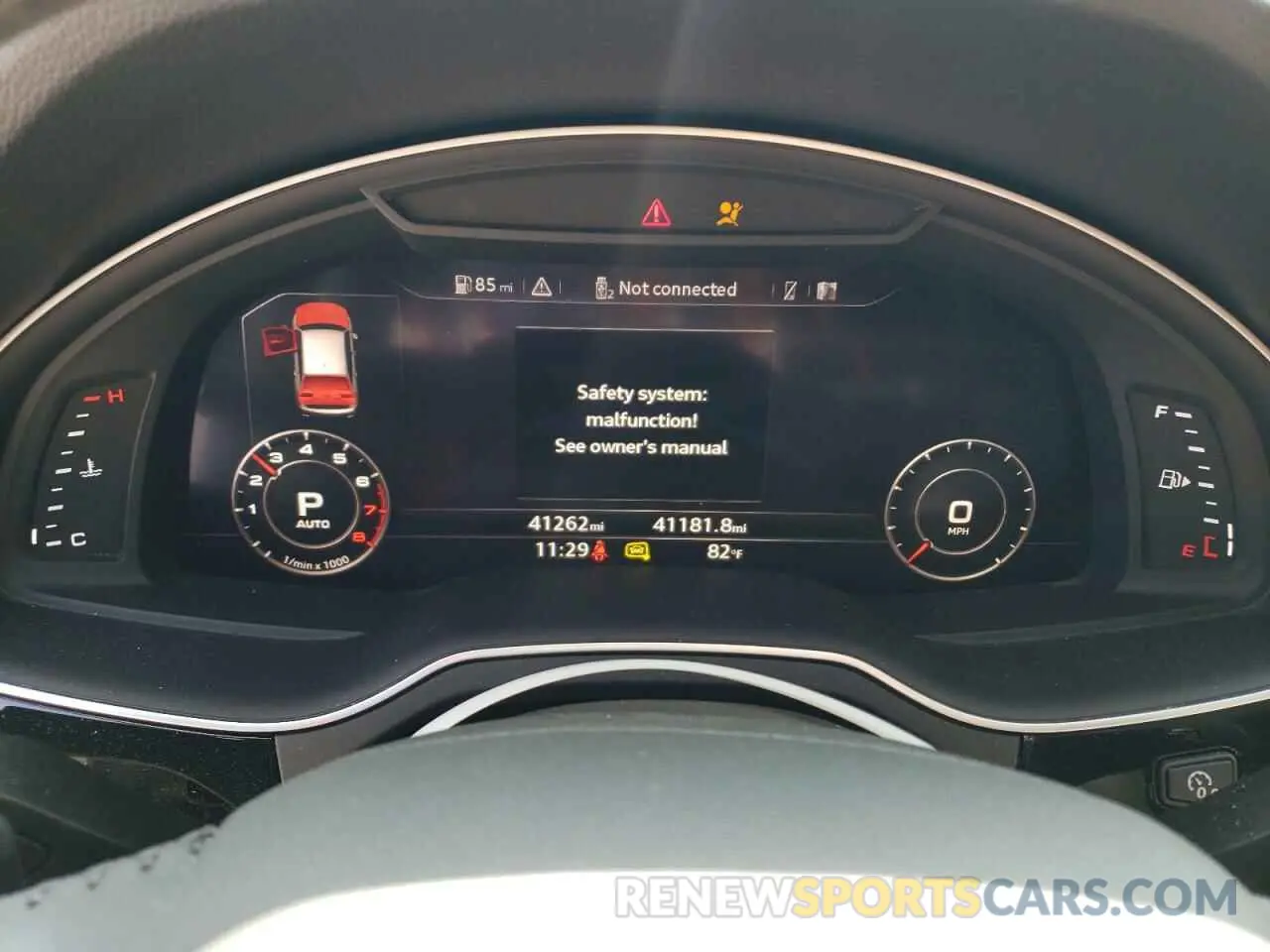 9 Photograph of a damaged car WA1LAAF71KD015617 AUDI Q7 2019