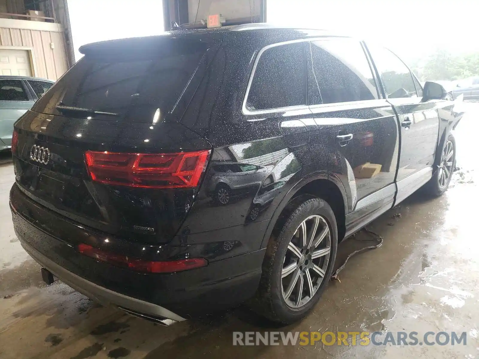 4 Photograph of a damaged car WA1LAAF71KD028464 AUDI Q7 2019